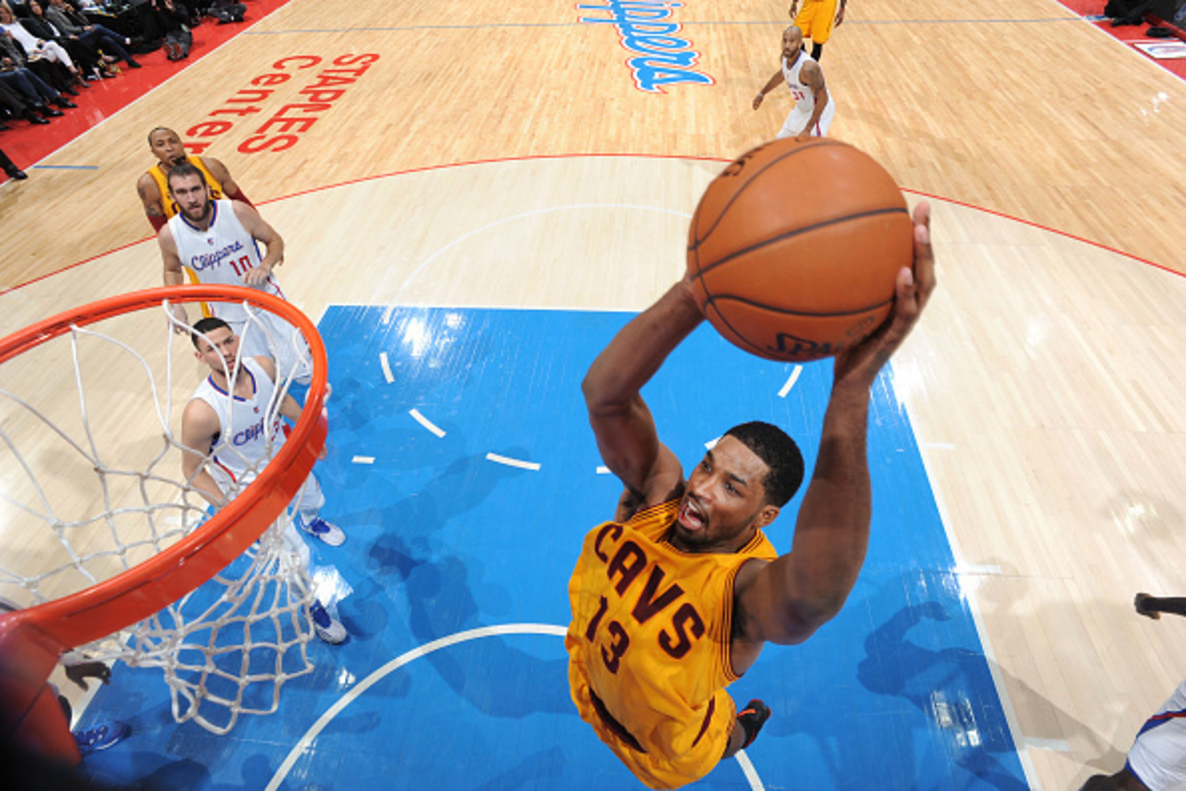 LOS ANGELES, CA - ย JANUARY 16: Tristan Thompson #13 of the Cleveland Cavaliers goes for the dunk against the Los Angeles Clippersย during the game on January 16, 2015 at STAPLES Center in Los Angeles, California. NOTE TO USER: User expressly acknowledges a LOS ANGELES, CA - ย JANUARY 16: Tristan Thompson #13 of the Cleveland Cavaliers goes for the dunk against the Los Angeles Clippersย during the game on January 16, 2015 at STAPLES Center in Los Angeles, California. NOTE TO USER: User expressly acknowledges a