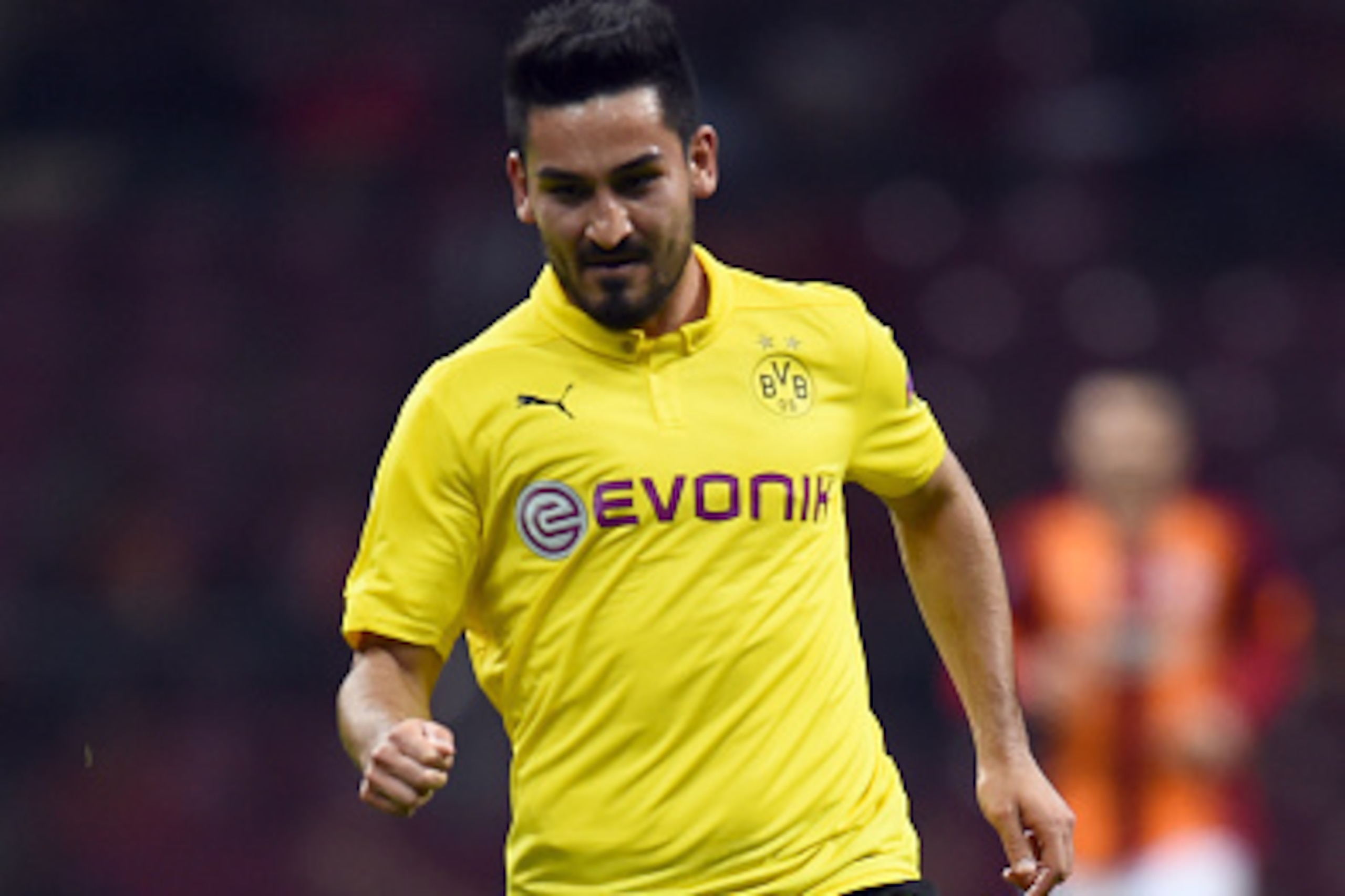 ISTANBUL, TURKEY - OCTOBER 22:  Ilkay Guendogan of Dortmund runs with the ball the UEFA Champions League group D match between Glatasaray AS and Borussia Dortmund at Ali Sami Yen Spor Kompleksi on October 22, 2014 in Istanbul, Turkey.  (Photo by Lars Baro