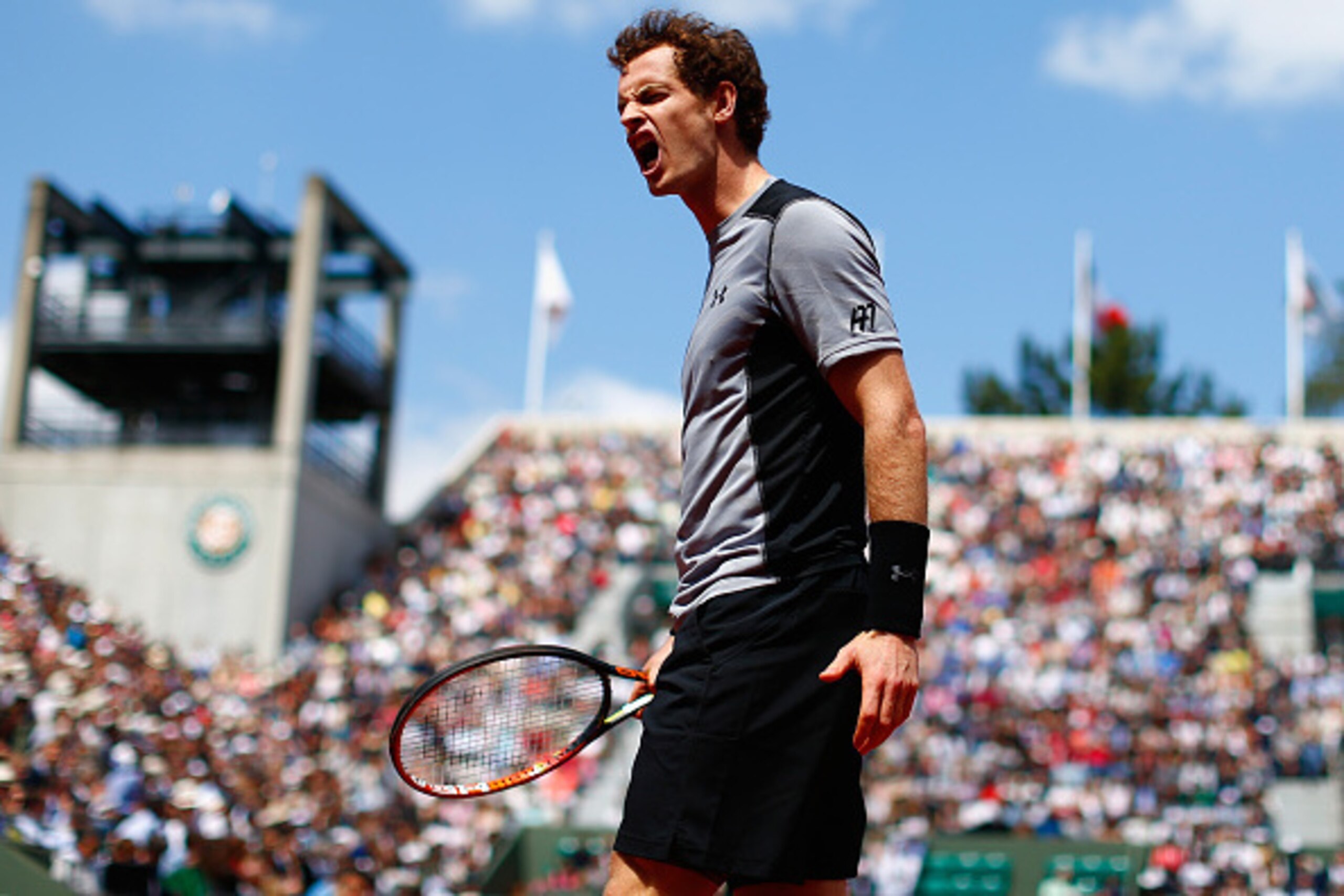 PARIS, FRANCE - JUNE 01:  Andy Murray of Great Britain reacts in his Men's Singles match against Jeremy Chardy of France on day nine of the 2015 French Open at Roland Garros on June 1, 2015 in Paris, France.  (Photo by Julian Finney/Getty Images)