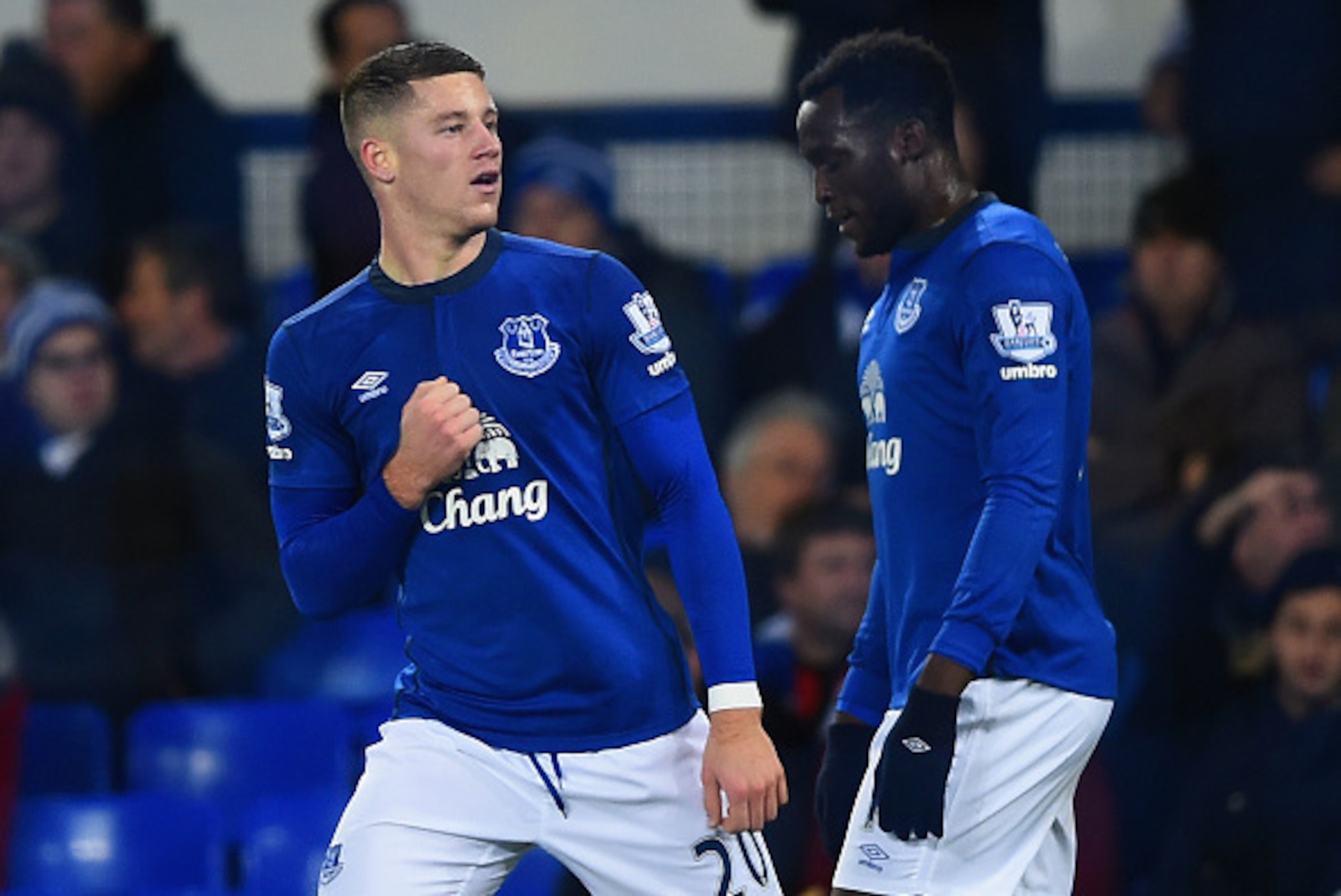 LIVERPOOL, ENGLAND - DECEMBER 15:  Ross Barkley of Everton (L) celebrates scoring the opening goal with Romelu Lukaku of Everton during the Barclays Premier League match between Everton and Queens Park Rangers at Goodison Park on December 15, 2014 in Live