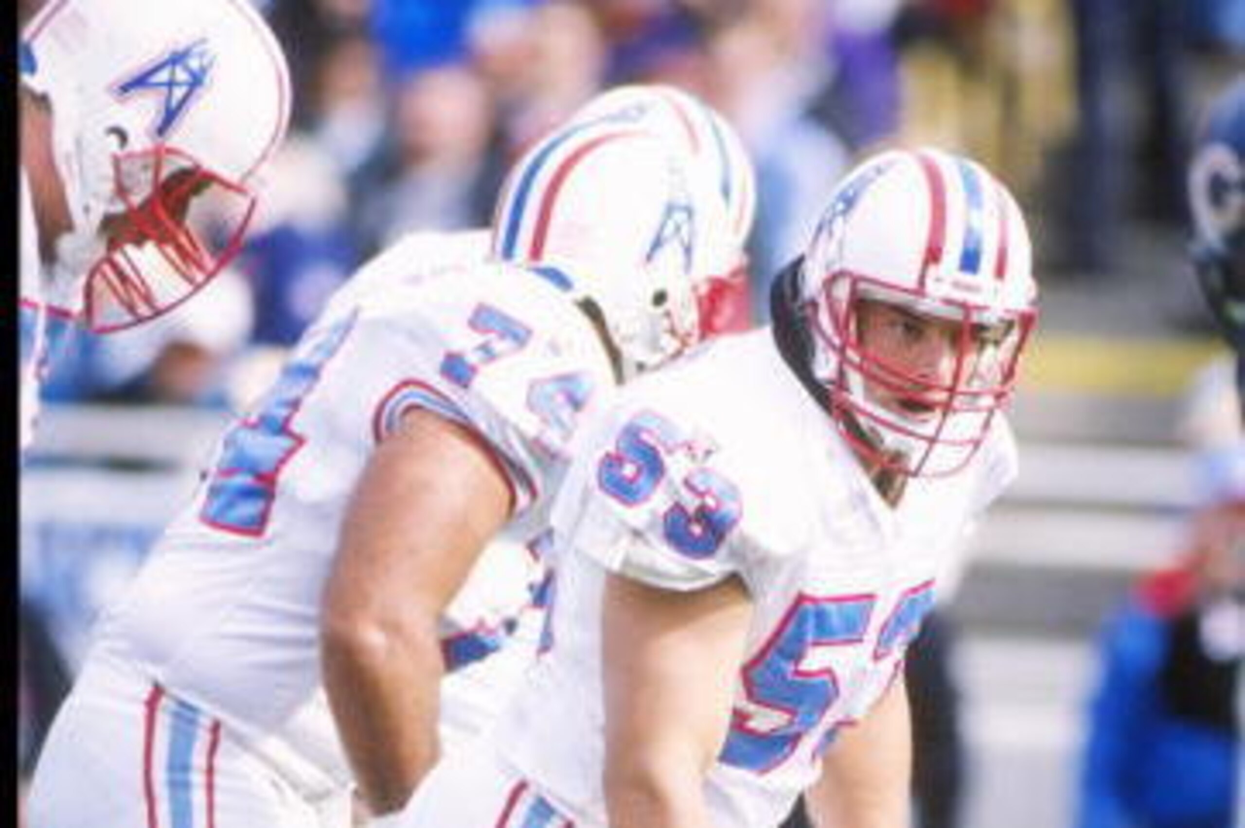 22 Oct 1995:  Center Mark Stepnoski of the Houston Oilers lines up for the play during a game against the Chicago Bears at Soldier Field in Chicago, Illinois.  The Bears won the game 35-32. Mandatory Credit: Jonathan Daniel  /Allsport