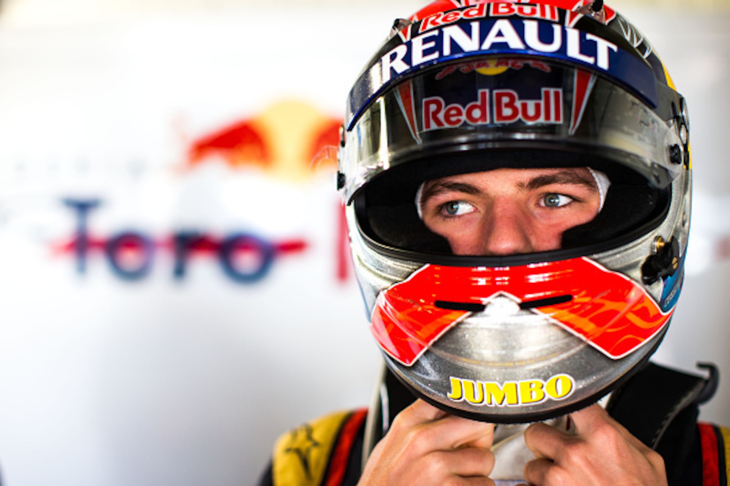 MONTE-CARLO, MONACO - MAY 21: Max Verstappen of Scuderia Toro Rosso and The Netherlands during practice for the Monaco Formula One Grand Prix at Circuit de Monaco on May 21, 2015 in Monte-Carlo, Monaco. (Photo by Peter Fox/Getty Images) MONTE-CARLO, MONACO - MAY 21: Max Verstappen of Scuderia Toro Rosso and The Netherlands during practice for the Monaco Formula One Grand Prix at Circuit de Monaco on May 21, 2015 in Monte-Carlo, Monaco. (Photo by Peter Fox/Getty Images)