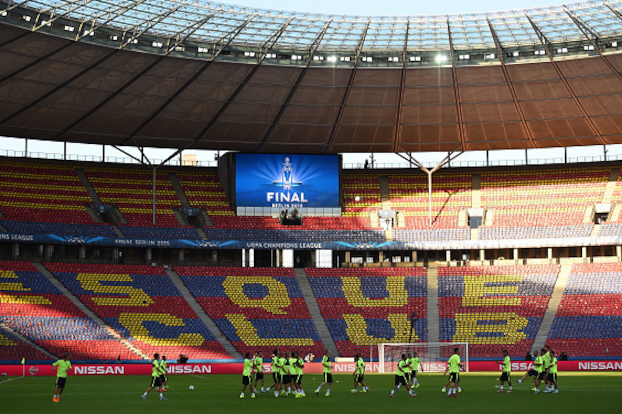 BERLIN, GERMANY - JUNE 05:  A generall view during an FC Barcelona training session on the eve of the UEFA Champions League Final match against Juventus at Olympiastadion on June 5, 2015 in Berlin, Germany.  (Photo by Laurence Griffiths/Getty Images)