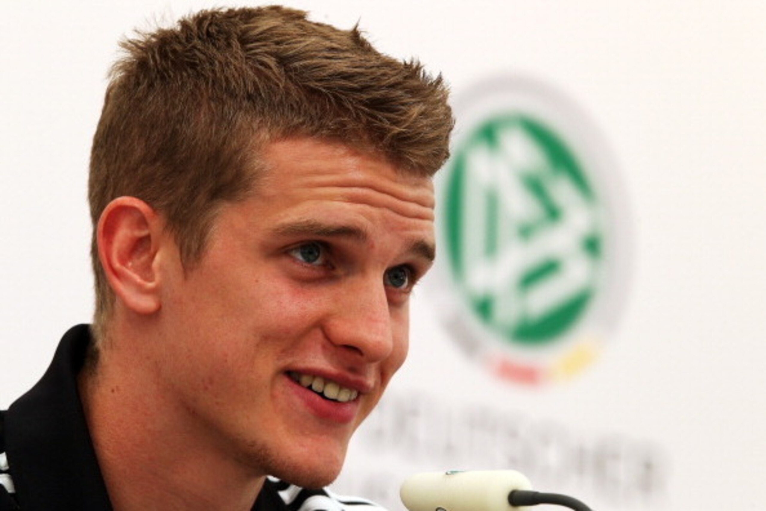 GDANSK, POLAND - JUNE 18: Lars Bender of Germany attends a press conference ahead of their UEFA EURO 2012 Quarter-final match against Greece, at the Germany press centre on June 18, 2012 in Gdansk, Poland. (Photo by Joern Pollex/Getty Images) GDANSK, POLAND - JUNE 18: Lars Bender of Germany attends a press conference ahead of their UEFA EURO 2012 Quarter-final match against Greece, at the Germany press centre on June 18, 2012 in Gdansk, Poland. (Photo by Joern Pollex/Getty Images)