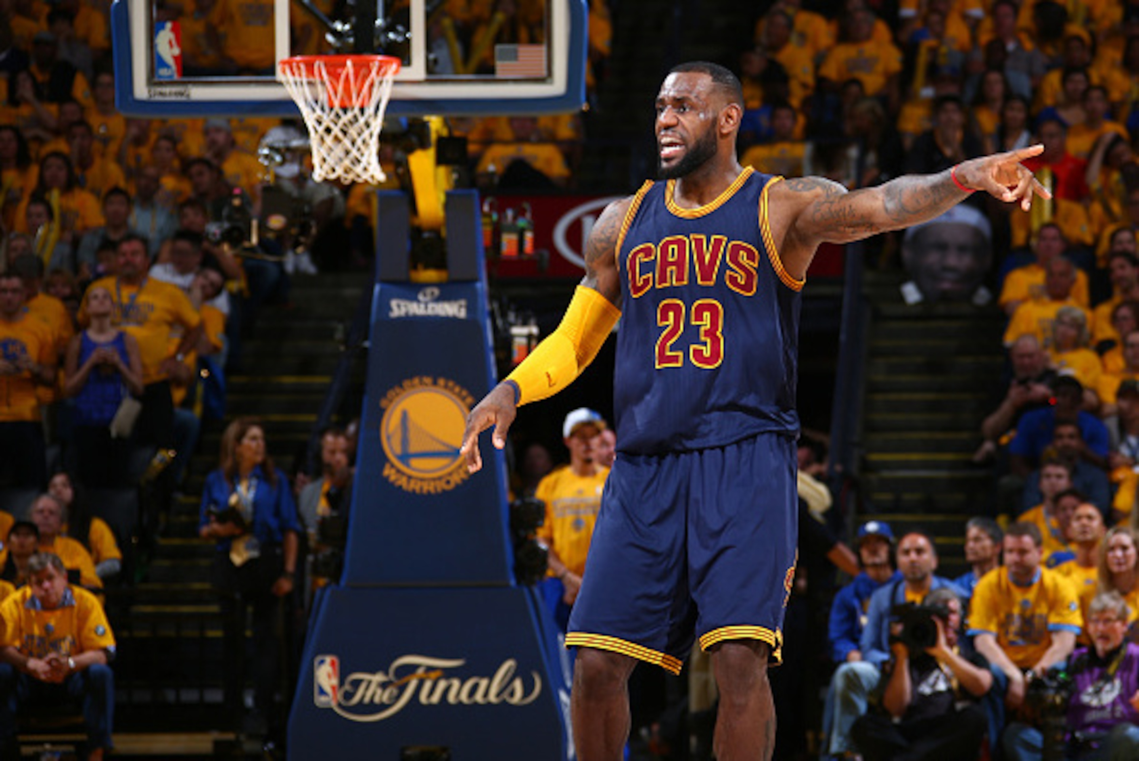 OAKLAND, CA - JUNE 7: LeBron James #23 of the Cleveland Cavaliers calls out to his teammates during Game Two of the 2015 NBA Finals on June 7, 2015 at Oracle Arena in Oakland, California. NOTE TO USER: User expressly acknowledges and agrees that, by downl