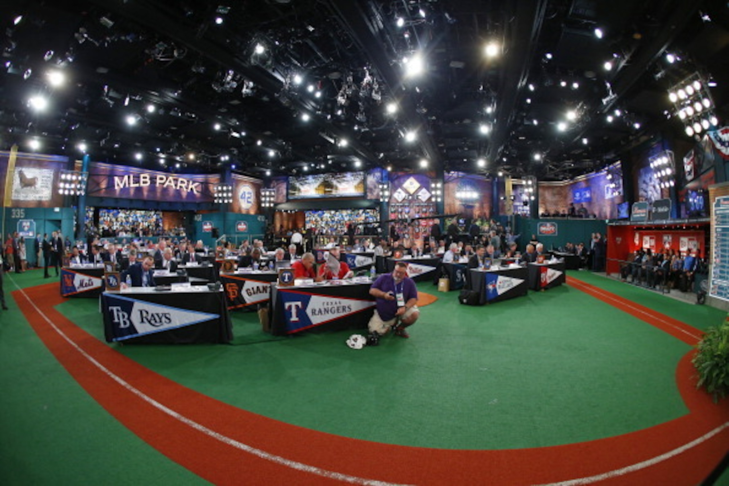 SECAUCUS, NJ - JUNE 5: Representatives from all 30 Major League Baseball teams fill Studio 42 during the MLB First-Year Player Draft at the MLB Network Studio on June 5, 2014 in Secacucus, New Jersey. (Photo by Rich Schultz/Getty Images)