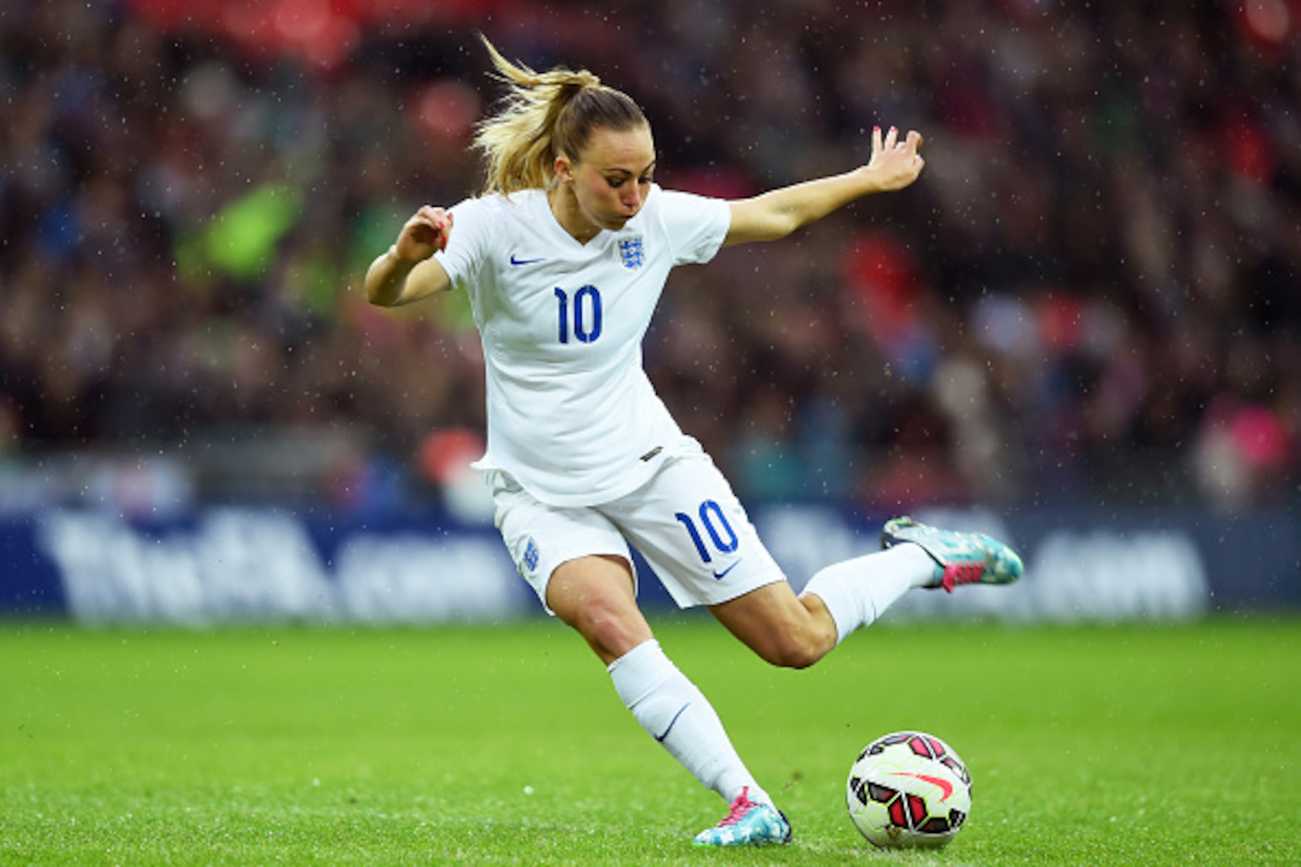 LONDON, ENGLAND - NOVEMBER 23:  Toni Duggan of England in action during the Women's International Friendly match between England and Germany at Wembley Stadium on November 23, 2014 in London, England.  (Photo by Paul Gilham/Getty Images)