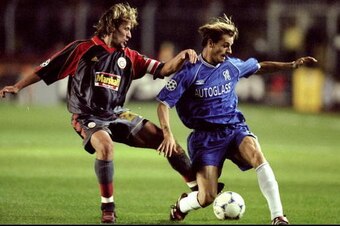 20 Oct 1999:  Gabriele Ambrosetti of Chelsea is challenged by Kerimoglu Tugay of Galatasaray in the UEFA Champions League Group H game at the Ali Sami Yen Stadium in Istanbul, Turkey. Chelsea won 5-0. \ Mandatory Credit: Ben Radford /Allsport