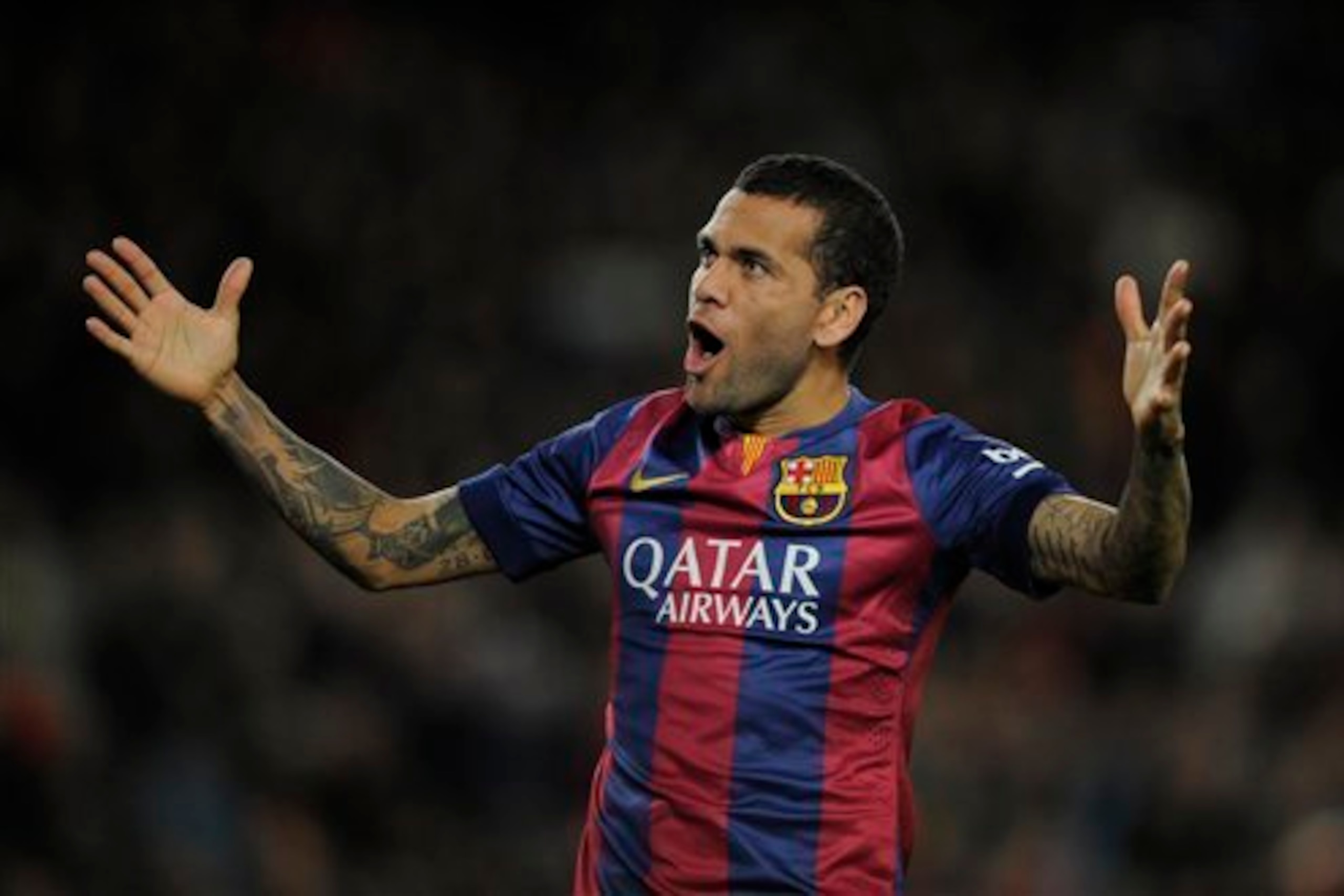 Daniel Alves should replace Danilo in Brazil's Copa America squad.