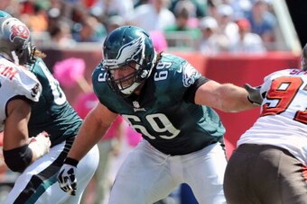 TAMPA, FL - OCTOBER 13: Guard Evan Mathis #69 of the Philadelphia Eagles sets to block against the Tampa Bay Buccaneers October 13, 2013 at Raymond James Stadium in Tampa, Florida. The Eagles won 31 - 20. (Photo by Al Messerschmidt/Getty Images)