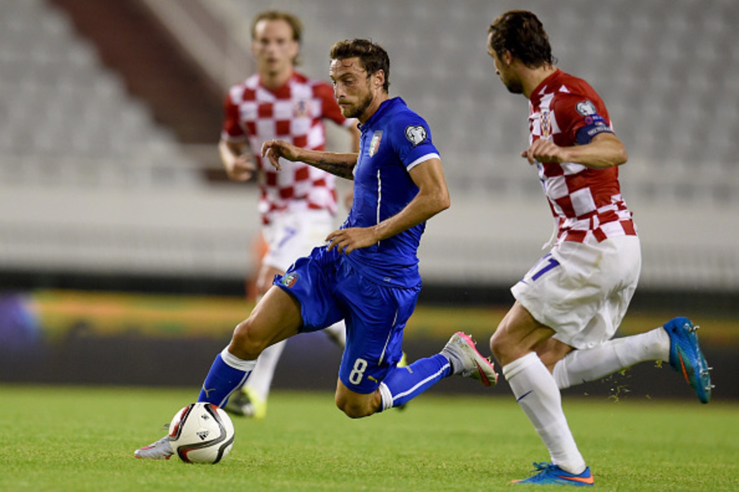 SPLIT, CROATIA - JUNE 12:  Claudio Marchisio of Italy in action during the EURO 2016 Group H Qualifier between Croatia and Italy on June 12, 2015 in Split, Croatia.  (Photo by Claudio Villa/Getty Images)