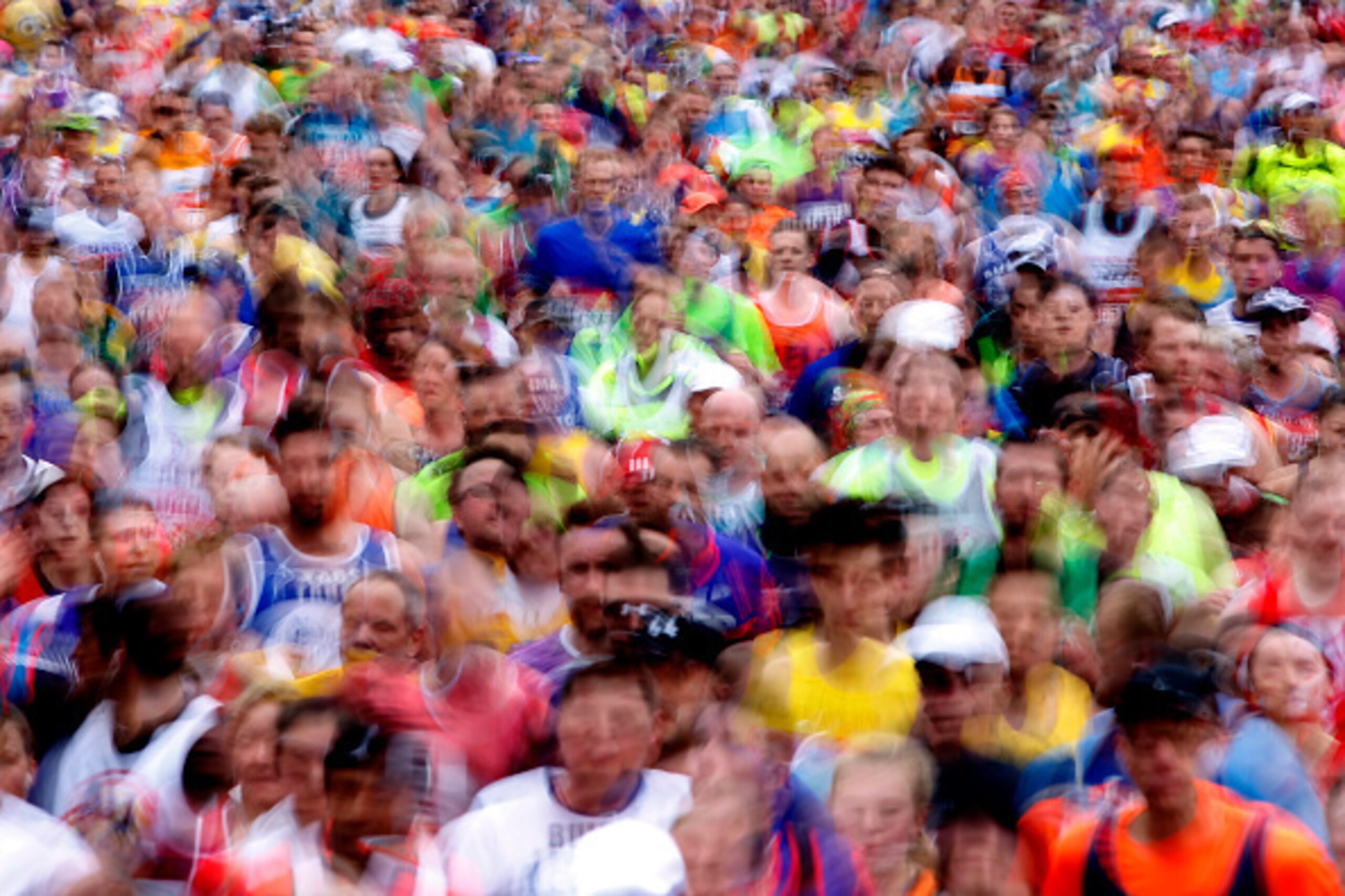 LONDON, ENGLAND - APRIL 26: Runners during the Virgin Money London Marathon on April 26, 2015 in London, England. (Photo by Alan Crowhurst/Getty Images)