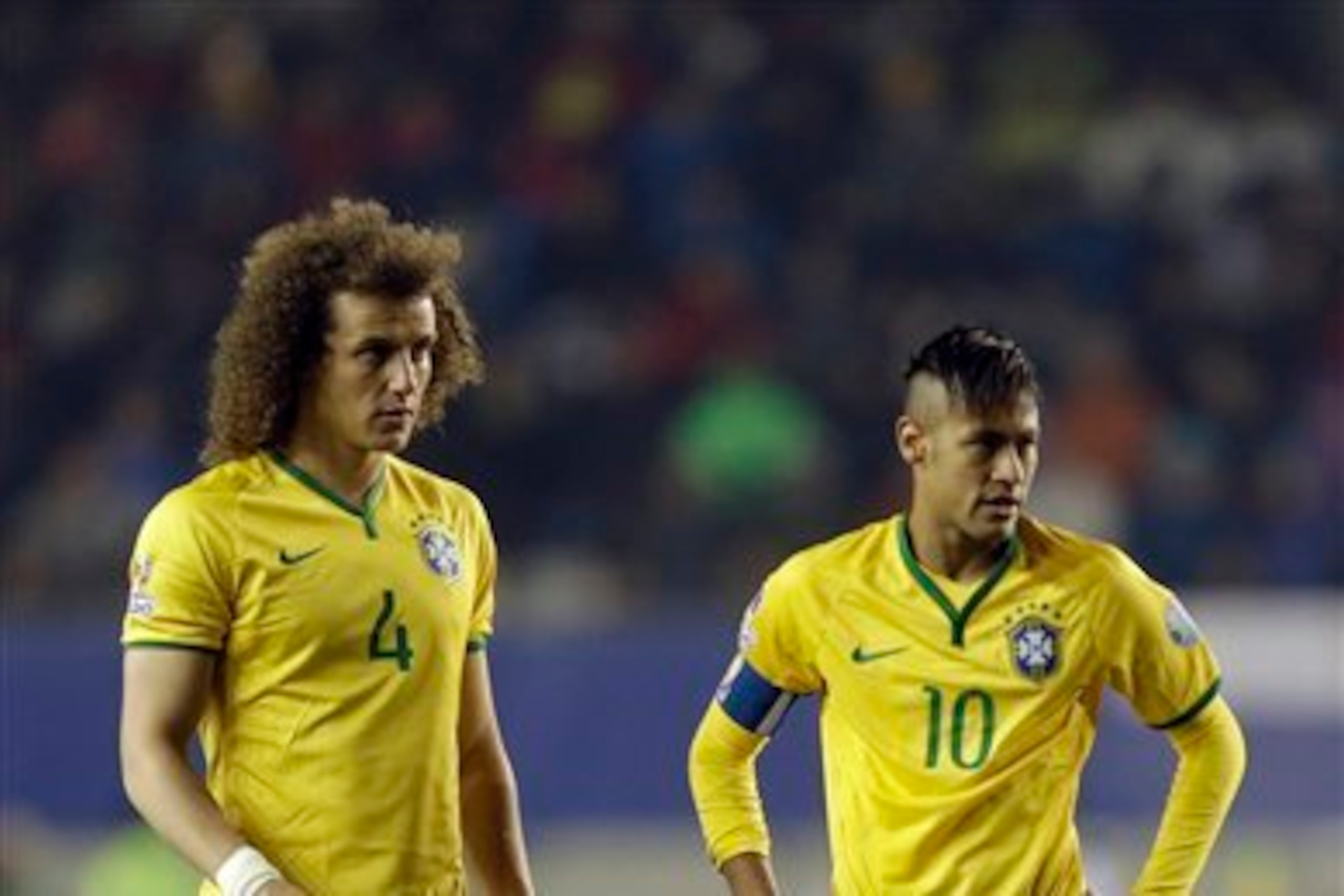 David Luiz (left) made a nervy start against Peru.