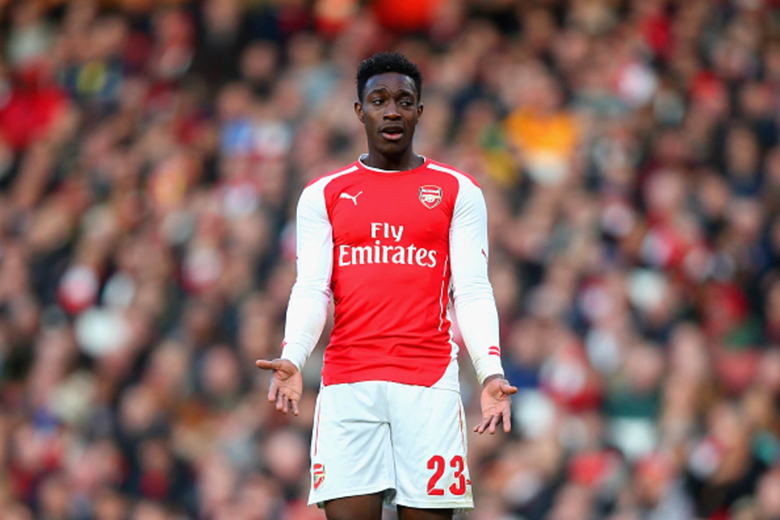 LONDON, ENGLAND - FEBRUARY 15:  Danny Welbeck of Arsenal reacts after a missed chance during the FA Cup fifth round match between Arsenal and Middlesbrough at Emirates Stadium on February 15, 2015 in London, England.  (Photo by Paul Gilham/Getty Images)