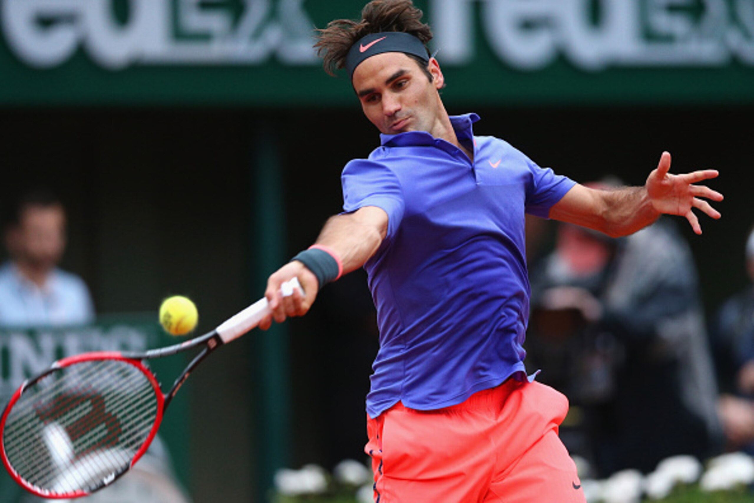PARIS, FRANCE - MAY 31:  Roger Federer of Switzerland plays a forehand in his Men's Singles match against Gael Monfils of France on day eight of the 2015 French Open at Roland Garros on May 31, 2015 in Paris, France.  (Photo by Clive Brunskill/Getty Image