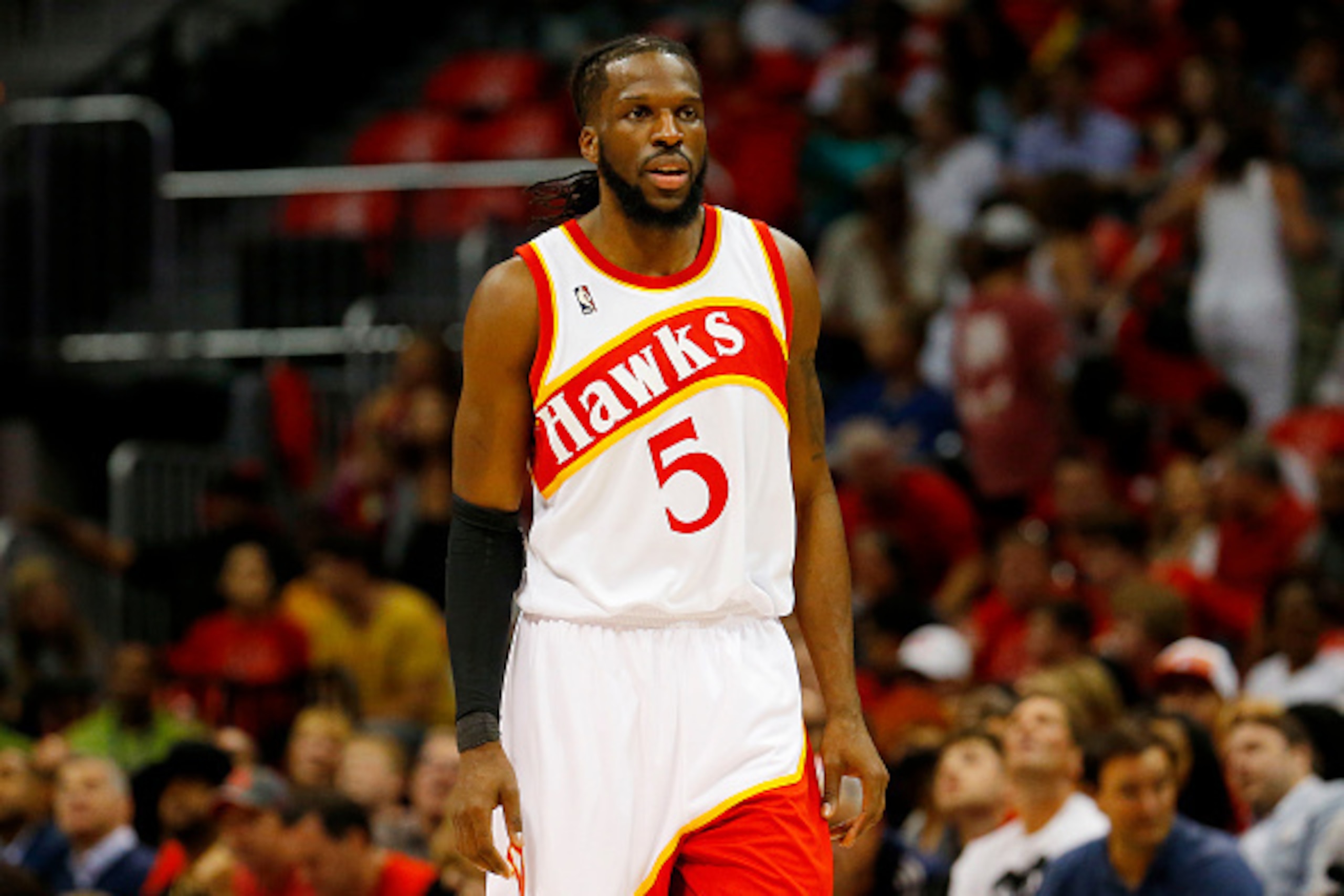 ATLANTA, GA - MAY 22:  DeMarre Carroll #5 of the Atlanta Hawks reacts against the Cleveland Cavaliers in the first quarter during Game Two of the Eastern Conference Finals of the 2015 NBA Playoffs at Philips Arena on May 22, 2015 in Atlanta, Georgia. NOTE