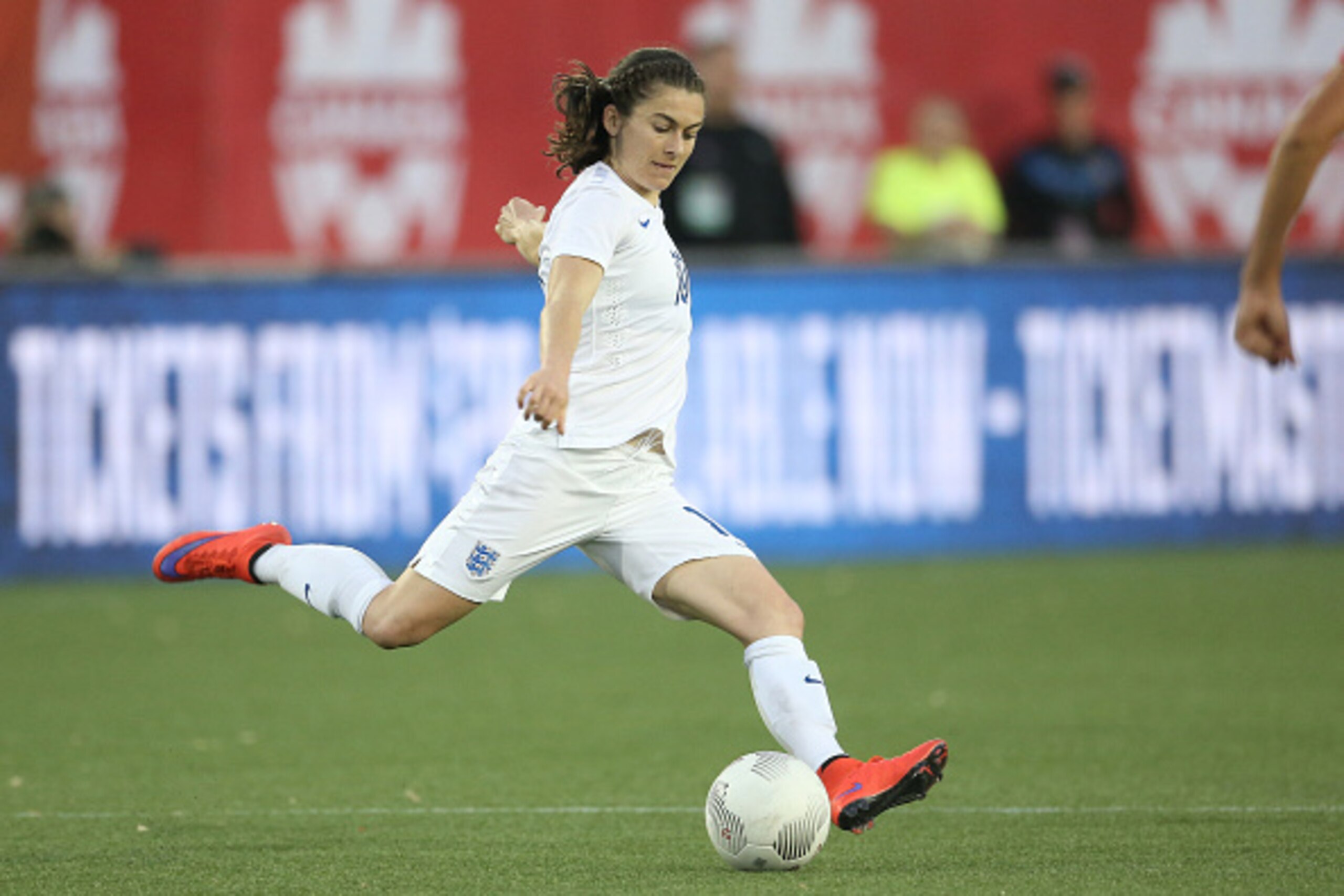 HAMILTON, CANADA - MAY 29: Karen Carney #10 of England advances the ball against Canada during their Women's International Friendly match on May 29, 2015 at Tim Hortons Field in Hamilton, Ontario, Canada. (Photo by Tom Szczerbowski/Getty Images)