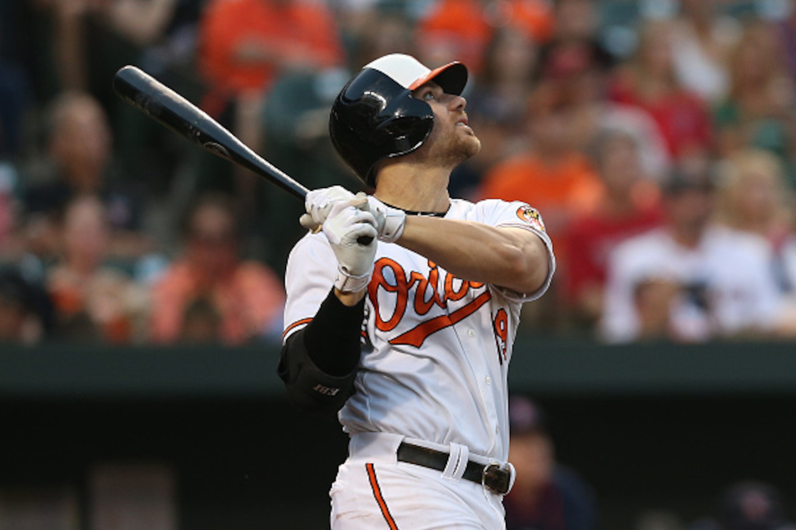 BALTIMORE, MD - JUNE 10: Chris Davis #19 of the Baltimore Orioles hits against the Boston Red Sox at Oriole Park at Camden Yards on June 10, 2015 in Baltimore, Maryland. The Baltimore Orioles won, 5-2. (Photo by Patrick Smith/Getty Images)