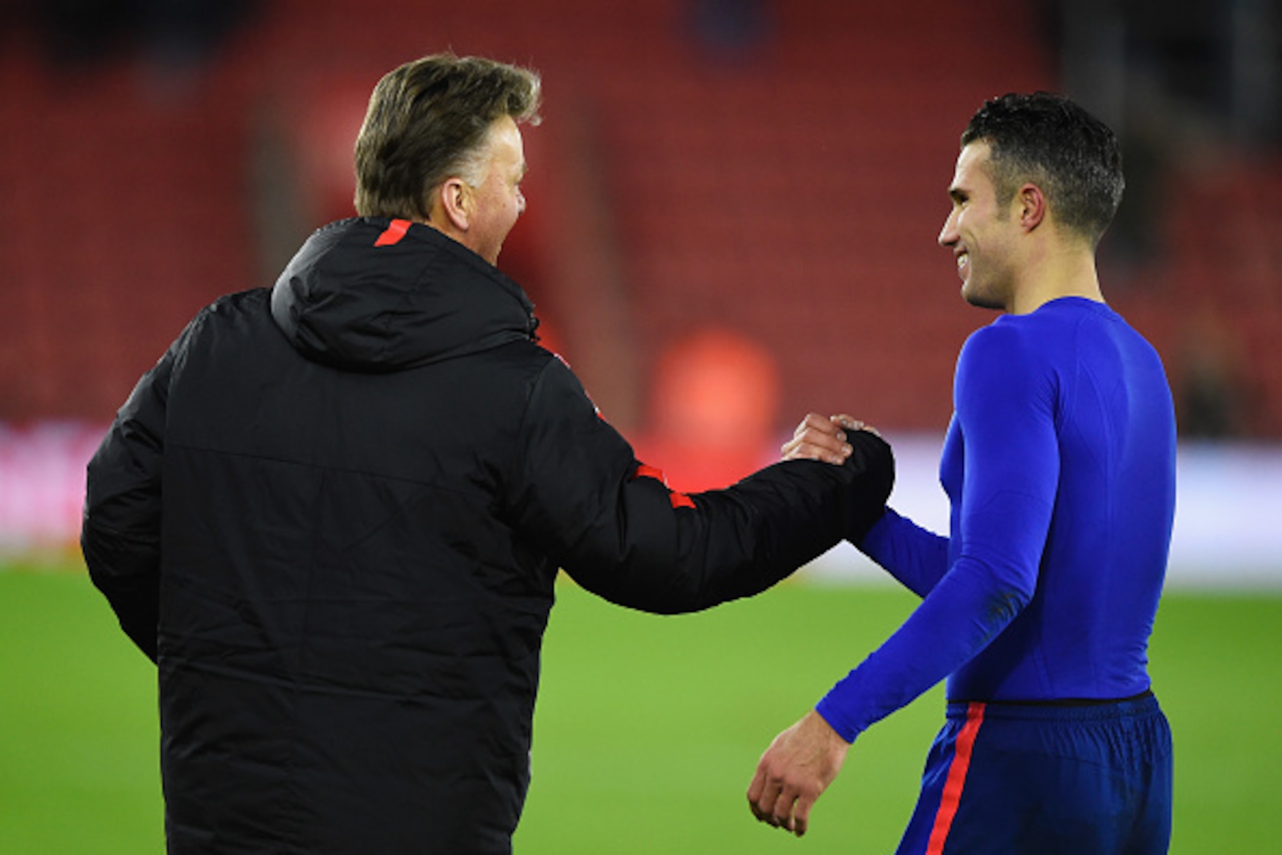 SOUTHAMPTON, ENGLAND - DECEMBER 08: Louis van Gaal, manager of Manchester United shakes hands with Robin van Persie of Manchester United after the Barclays Premier League match between Southampton and Manchester United at St Mary's Stadium on December 8, SOUTHAMPTON, ENGLAND - DECEMBER 08: Louis van Gaal, manager of Manchester United shakes hands with Robin van Persie of Manchester United after the Barclays Premier League match between Southampton and Manchester United at St Mary's Stadium on December 8,