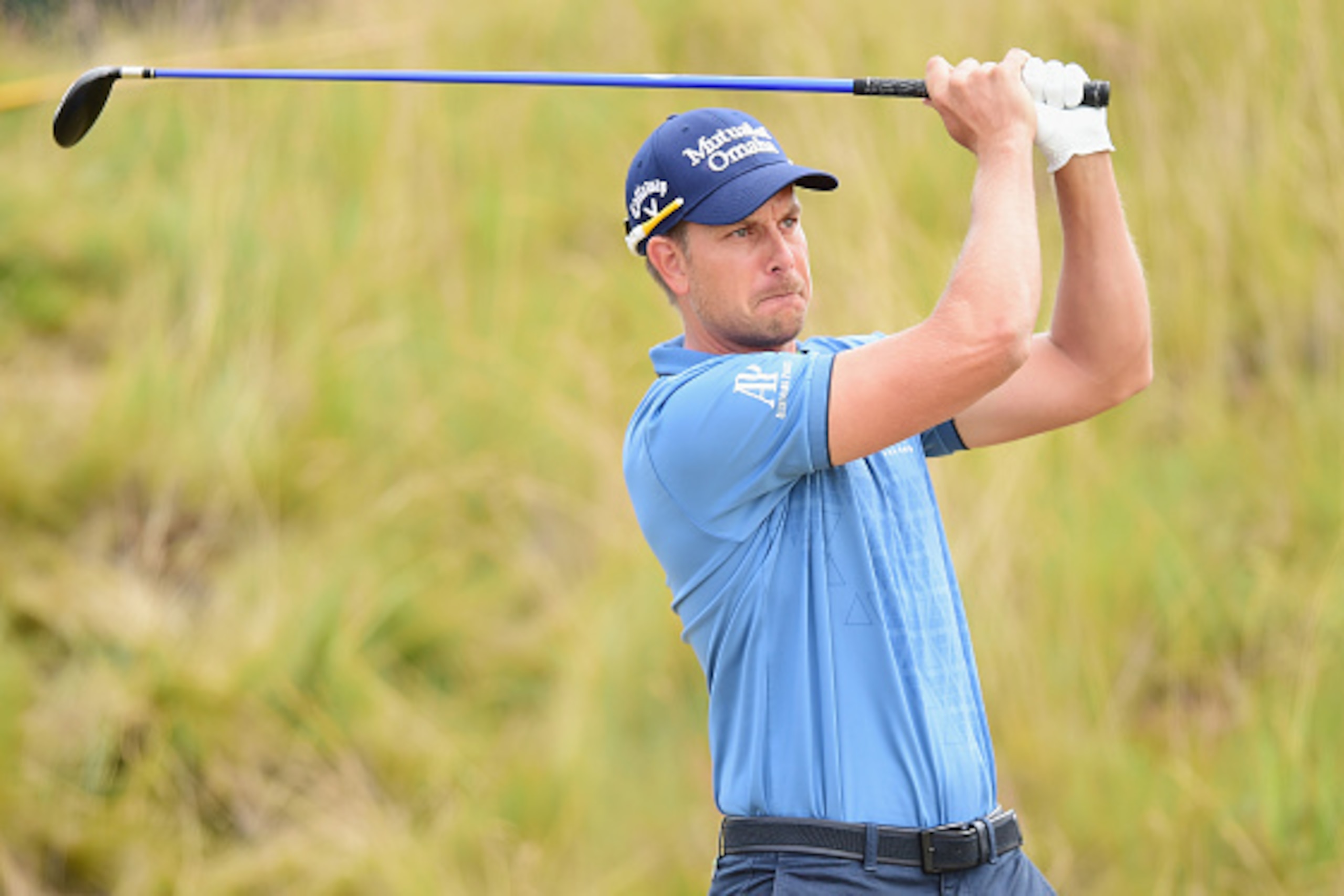 UNIVERSITY PLACE, WA - JUNE 18:  Henrik Stenson of Sweden watches his tee shot on the sixth hole during the first round of the 115th U.S. Open Championship at Chambers Bay on June 18, 2015 in University Place, Washington.  (Photo by Harry How/Getty Images