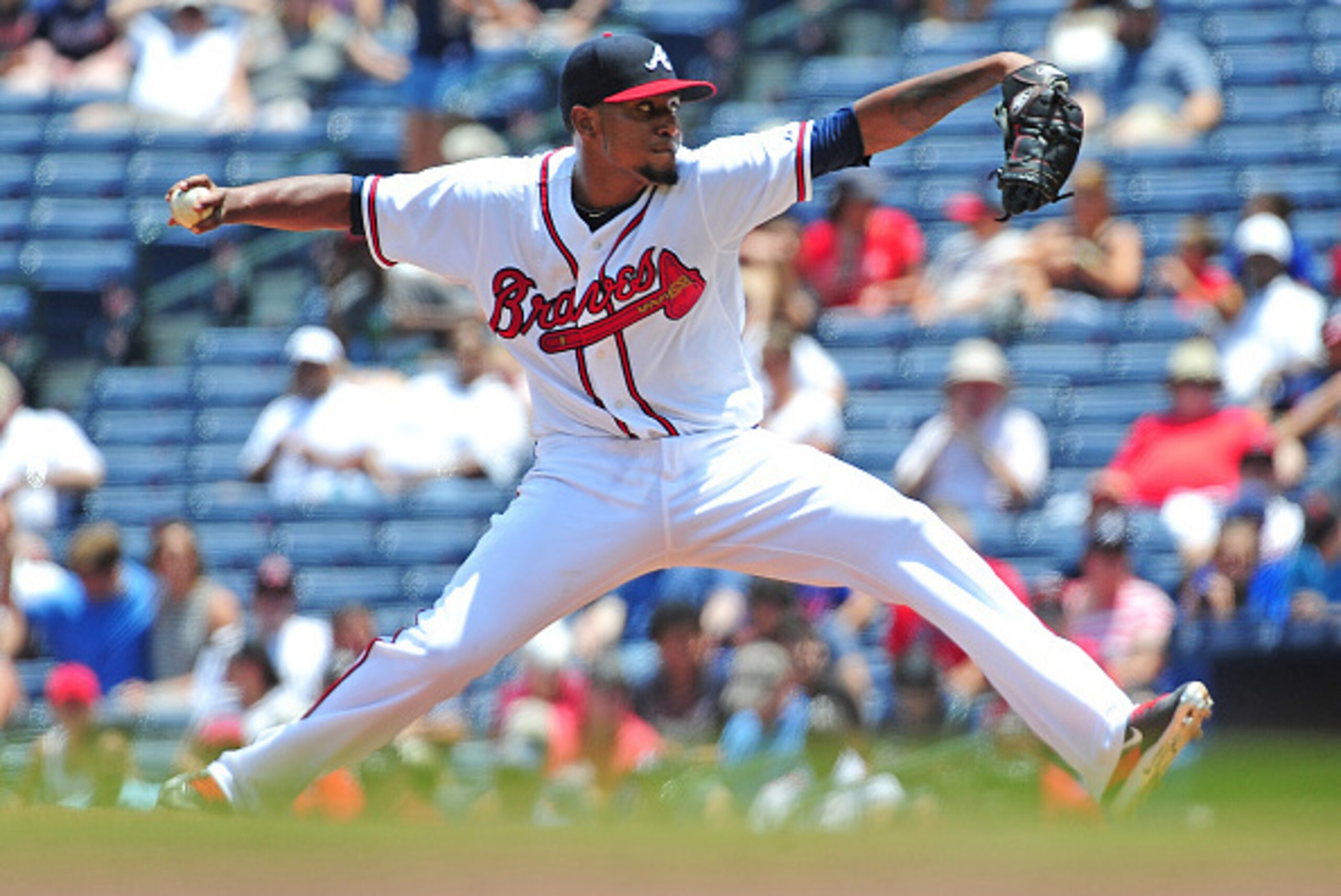 ATLANTA, GA - JUNE 11: Julio Teheran #49 of the Atlanta Braves throws a second inning pitch against the San Diego Padres at Turner Field on June 11, 2015 in Atlanta, Georgia. (Photo by Scott Cunningham/Getty Images) ATLANTA, GA - JUNE 11: Julio Teheran #49 of the Atlanta Braves throws a second inning pitch against the San Diego Padres at Turner Field on June 11, 2015 in Atlanta, Georgia. (Photo by Scott Cunningham/Getty Images)