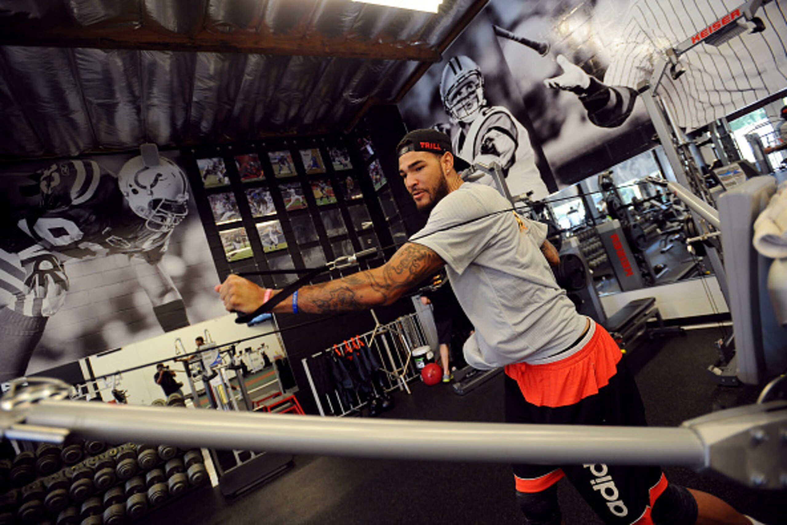 THOUSAND OAKS, CA - MAY 28: NBA Draft Prospect, Willie Cauley-Stein works out on May 28, 2015 at The Spectrum Club/Pro Active Sports Performance Lab in Thousand Oaks, California. NOTE TO USER: User expressly acknowledges and agrees that, by downloading a THOUSAND OAKS, CA - MAY 28: NBA Draft Prospect, Willie Cauley-Stein works out on May 28, 2015 at The Spectrum Club/Pro Active Sports Performance Lab in Thousand Oaks, California. NOTE TO USER: User expressly acknowledges and agrees that, by downloading a