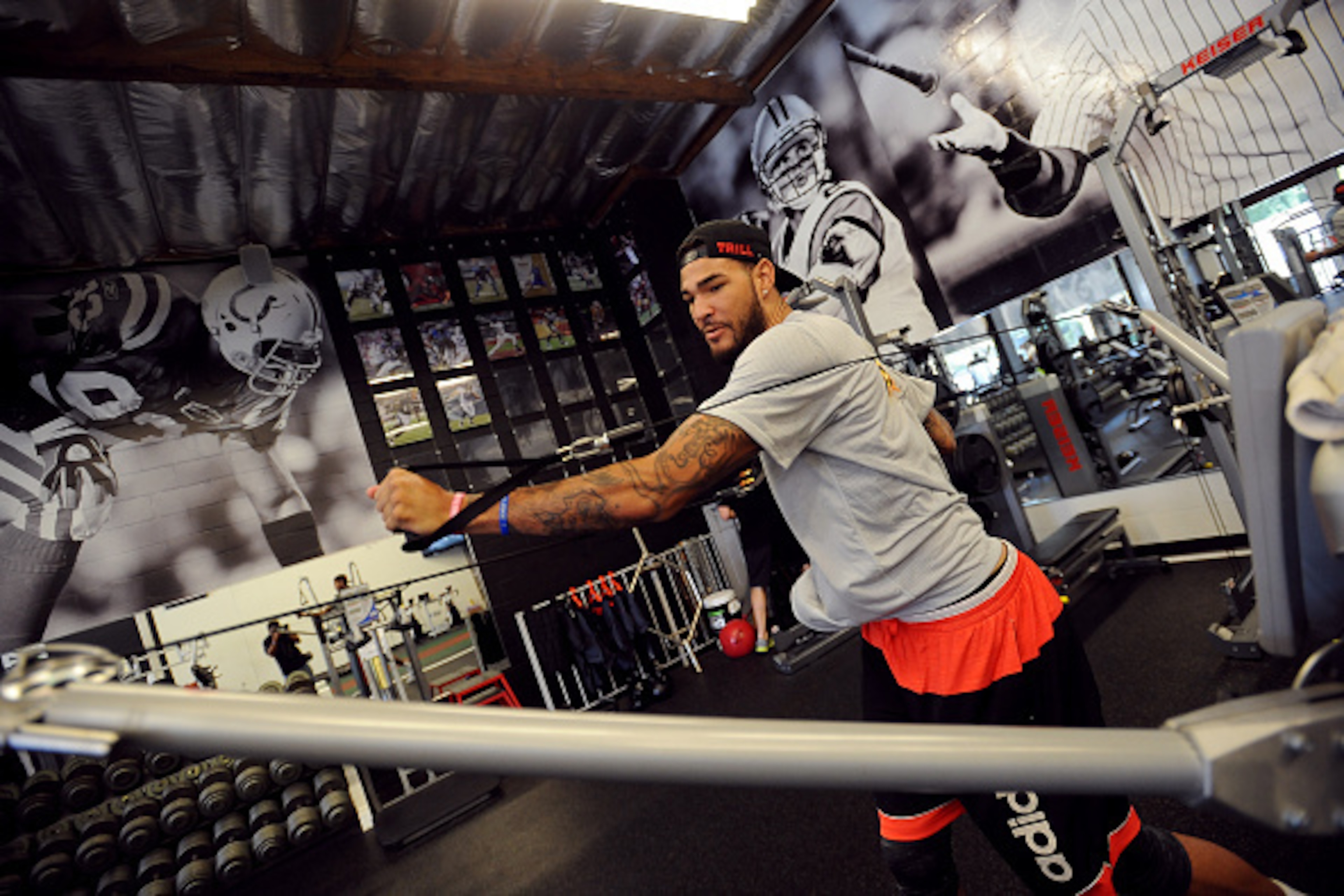 THOUSAND OAKS, CA - MAY 28: NBA Draft Prospect, Willie Cauley-Stein works out on May 28, 2015 at The Spectrum Club/Pro Active Sports Performance Lab in Thousand Oaks, California. NOTE TO USER: User expressly acknowledges and agrees that, by downloading a THOUSAND OAKS, CA - MAY 28: NBA Draft Prospect, Willie Cauley-Stein works out on May 28, 2015 at The Spectrum Club/Pro Active Sports Performance Lab in Thousand Oaks, California. NOTE TO USER: User expressly acknowledges and agrees that, by downloading a
