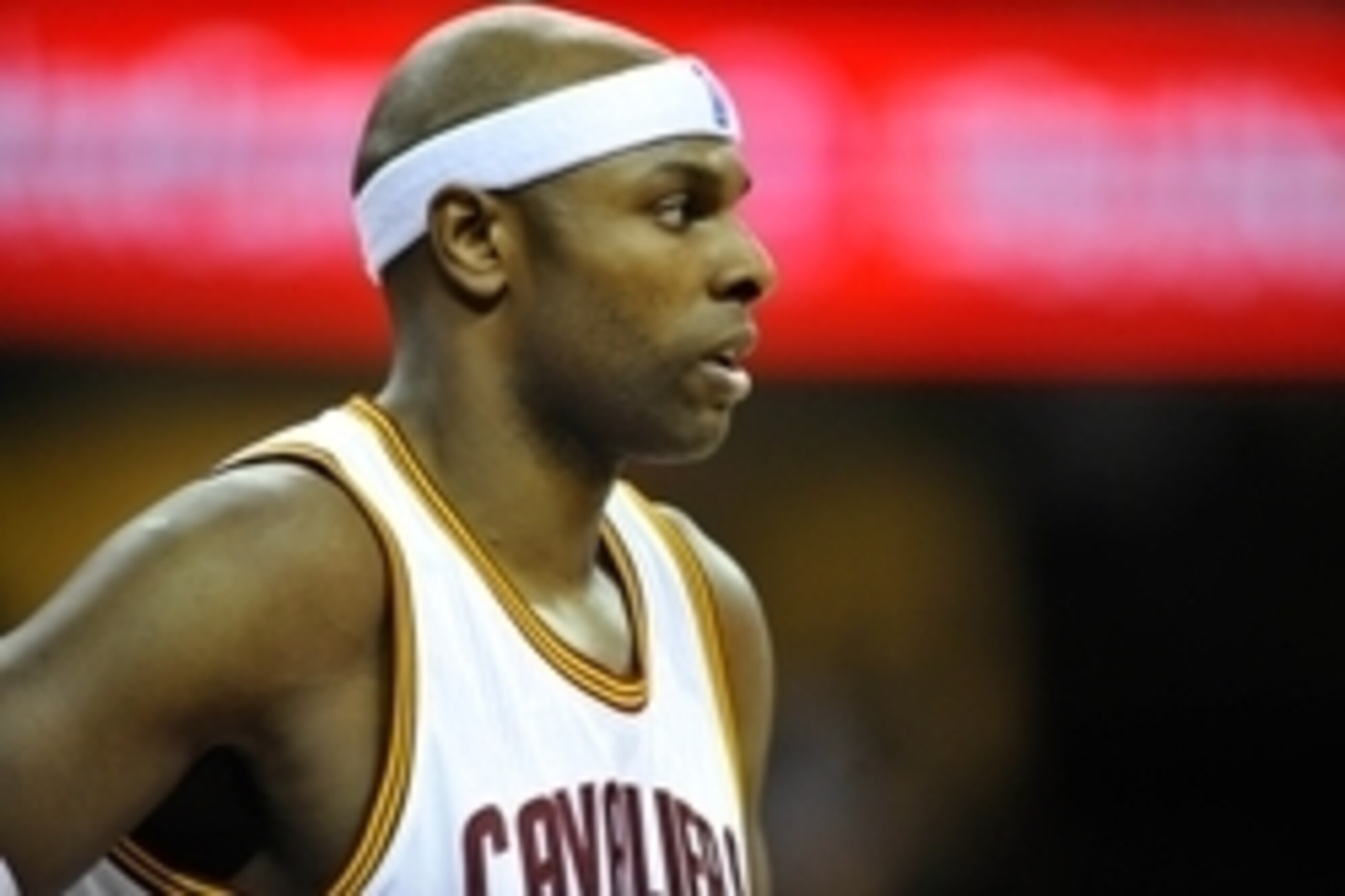 Jan 19, 2015; Cleveland, OH, USA; Cleveland Cavaliers center Brendan Haywood (33) reacts against the Chicago Bulls at Quicken Loans Arena. Cleveland won 108-94. Mandatory Credit: David Richard-USA TODAY Sports