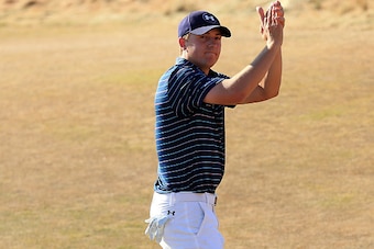 UNIVERSITY PLACE, WA - JUNE 21:  Jordan Spieth of the United States waves to the gallery after a birdie on the 18th green during the final round of the 115th U.S. Open Championship at Chambers Bay on June 21, 2015 in University Place, Washington.  (Photo 