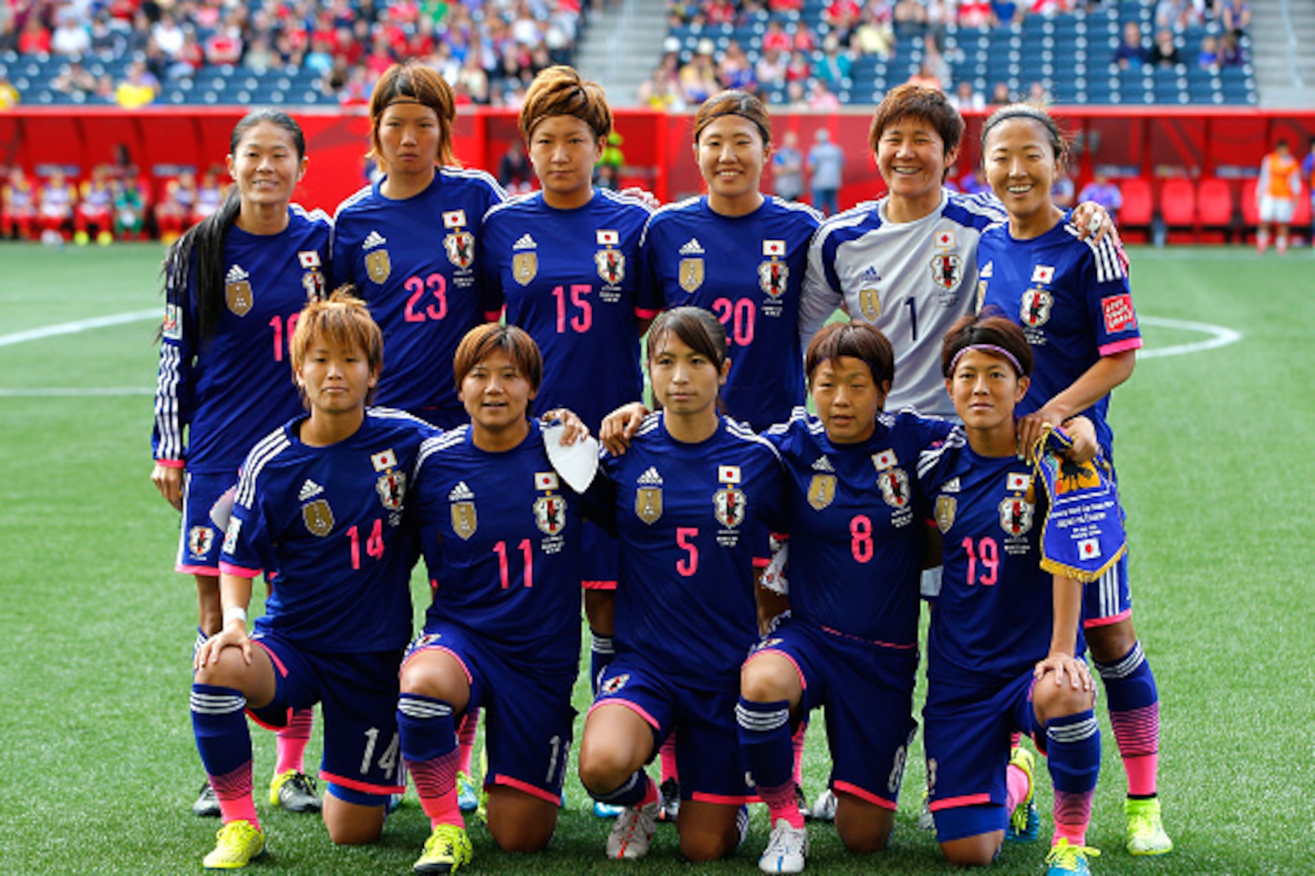 WINNIPEG, MB - JUNE 16:  Japan poses for a team photo prior to the FIFA Women's World Cup Canada 2015 Group C match between Ecuador and Japan at Winnipeg Stadium on June 16, 2015 in Winnipeg, Canada.  (Photo by Kevin C. Cox/Getty Images)