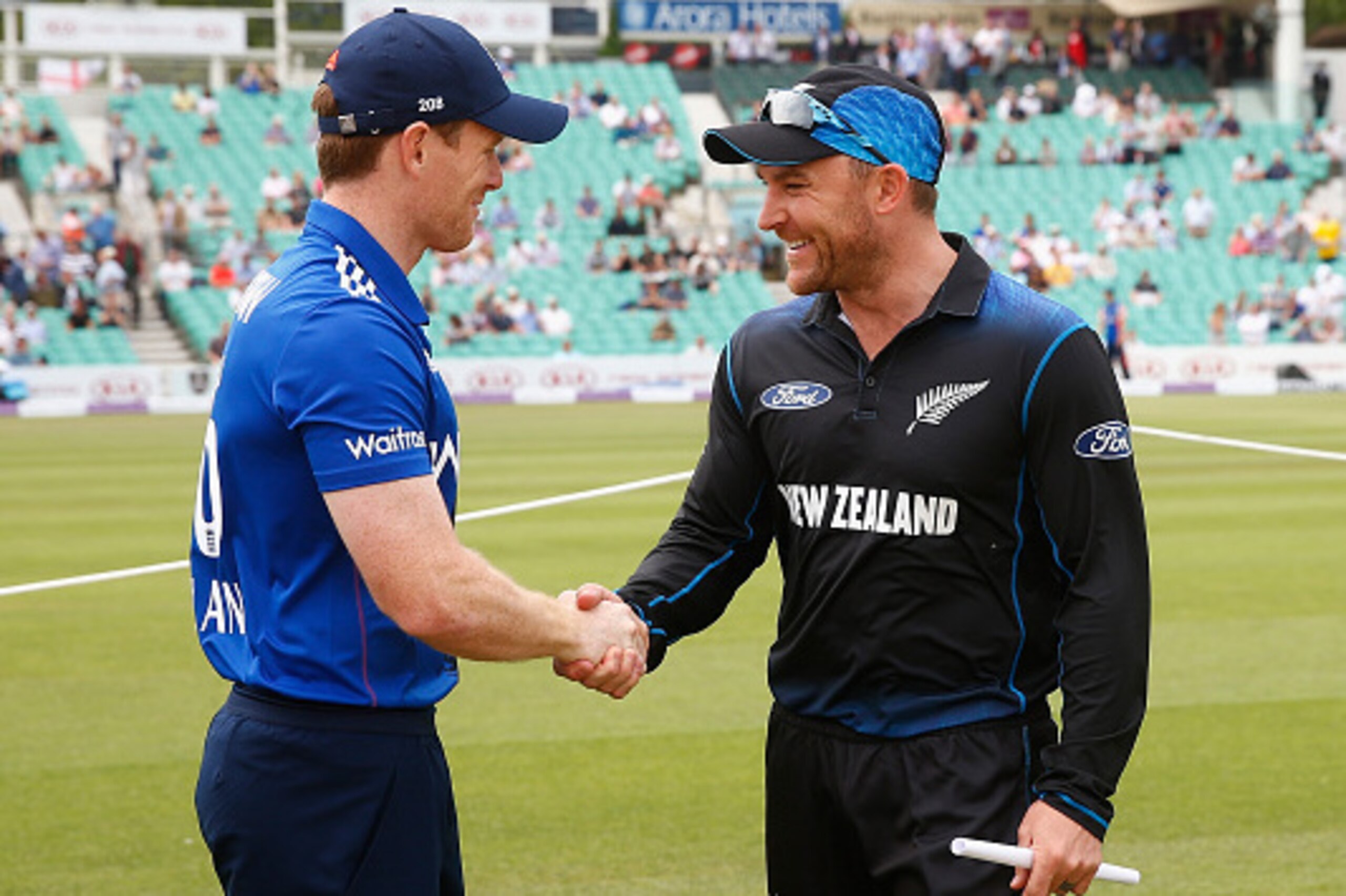 LONDON, ENGLAND - JUNE 12:  Captain's Eoin Morgan of England and Brendon McCullum of New Zealand shake hands before the 2nd ODI Royal London One-Day Series 2015 at The Kia Oval on June 12, 2015 in London, England.  (Photo by Julian Finney/Getty Images)