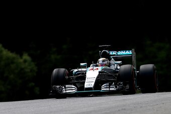 SPIELBERG, AUSTRIA - JUNE 21:  Lewis Hamilton of Great Britain and Mercedes GP drives during the Formula One Grand Prix of Austria at Red Bull Ring on June 21, 2015 in Spielberg, Austria.  (Photo by Charles Coates/Getty Images)