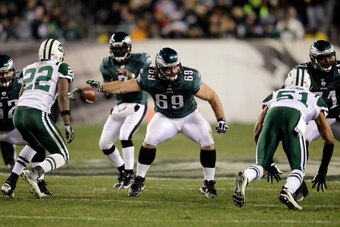 PHILADELPHIA, PA - DECEMBER 18:  Evan Mathis #69 of the Philadelphia Eagles drops back to pass block against the New York Jets at Lincoln Financial Field on December 18, 2011 in Philadelphia, Pennsylvania.  (Photo by Rob Carr/Getty Images)