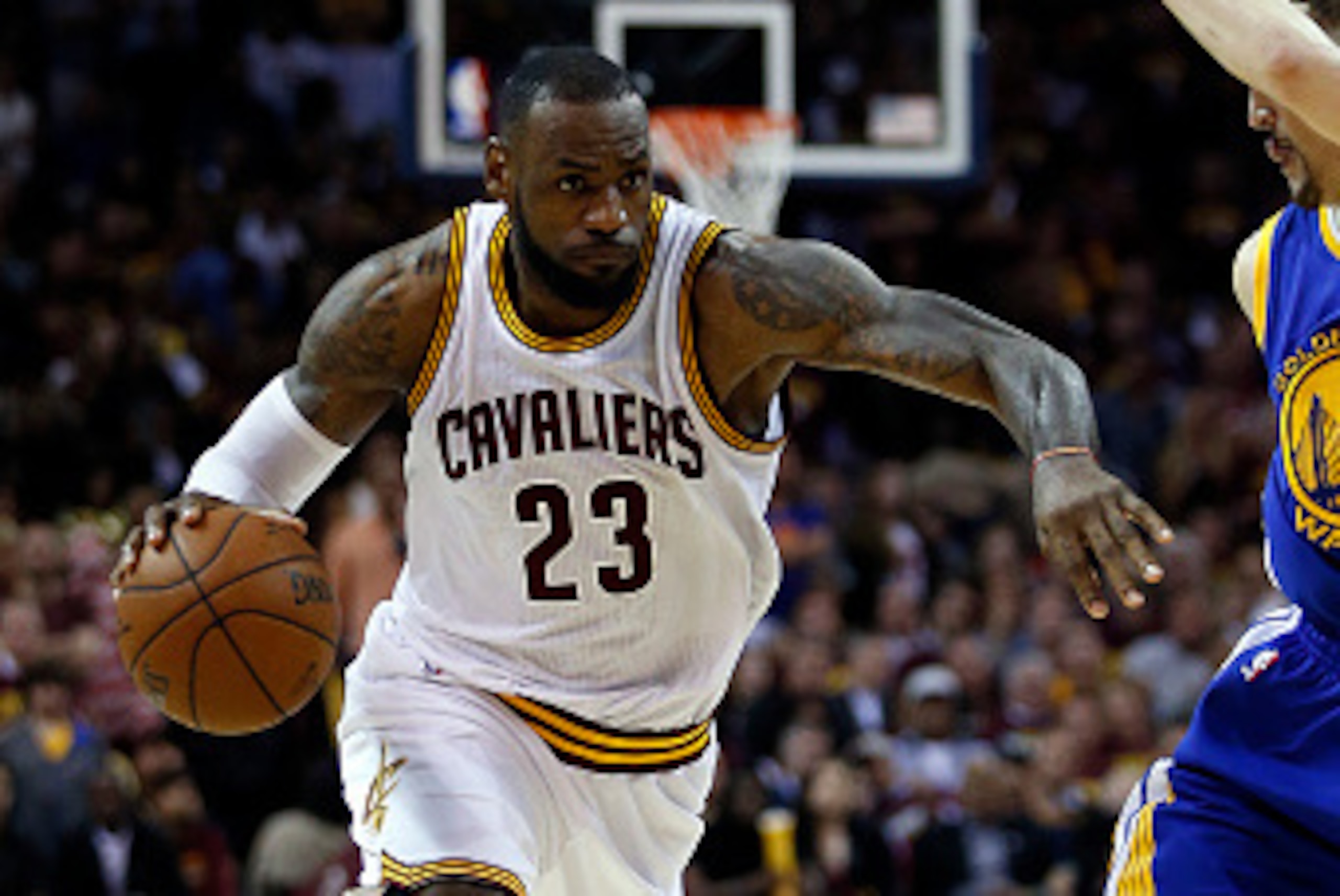 CLEVELAND, OH - JUNE 16:  LeBron James #23 of the Cleveland Cavaliers drives against Klay Thompson #11 of the Golden State Warriors during Game Six of the 2015 NBA Finals at Quicken Loans Arena on June 16, 2015 in Cleveland, Ohio. NOTE TO USER: User expre