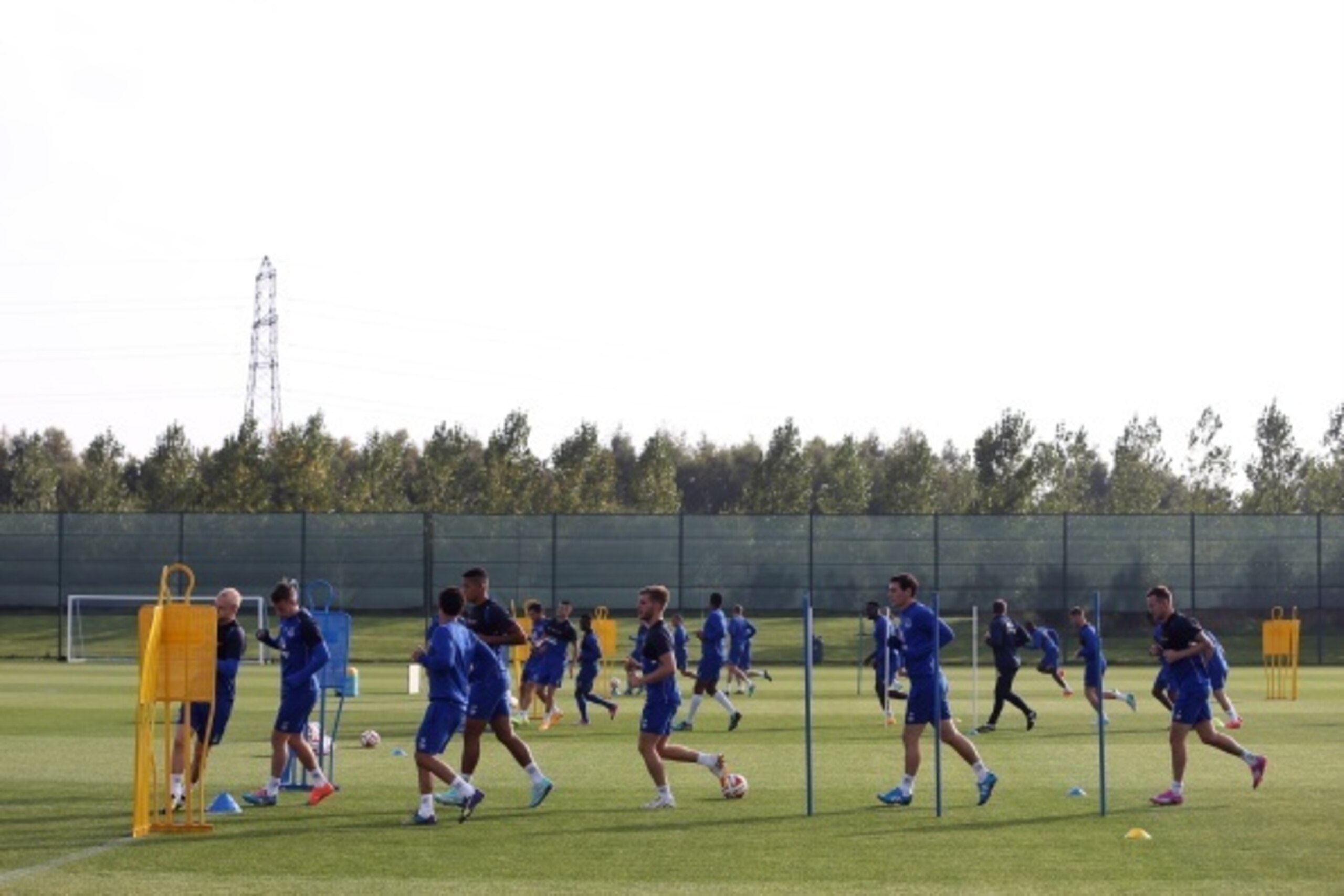 LIVERPOOL, ENGLAND - SEPTEMBER 17: A general view during the Everton training session at Finch Farm on September 17, 2014 in Liverpool, England. (Photo by Chris Brunskill/Getty Images) LIVERPOOL, ENGLAND - SEPTEMBER 17: A general view during the Everton training session at Finch Farm on September 17, 2014 in Liverpool, England. (Photo by Chris Brunskill/Getty Images)