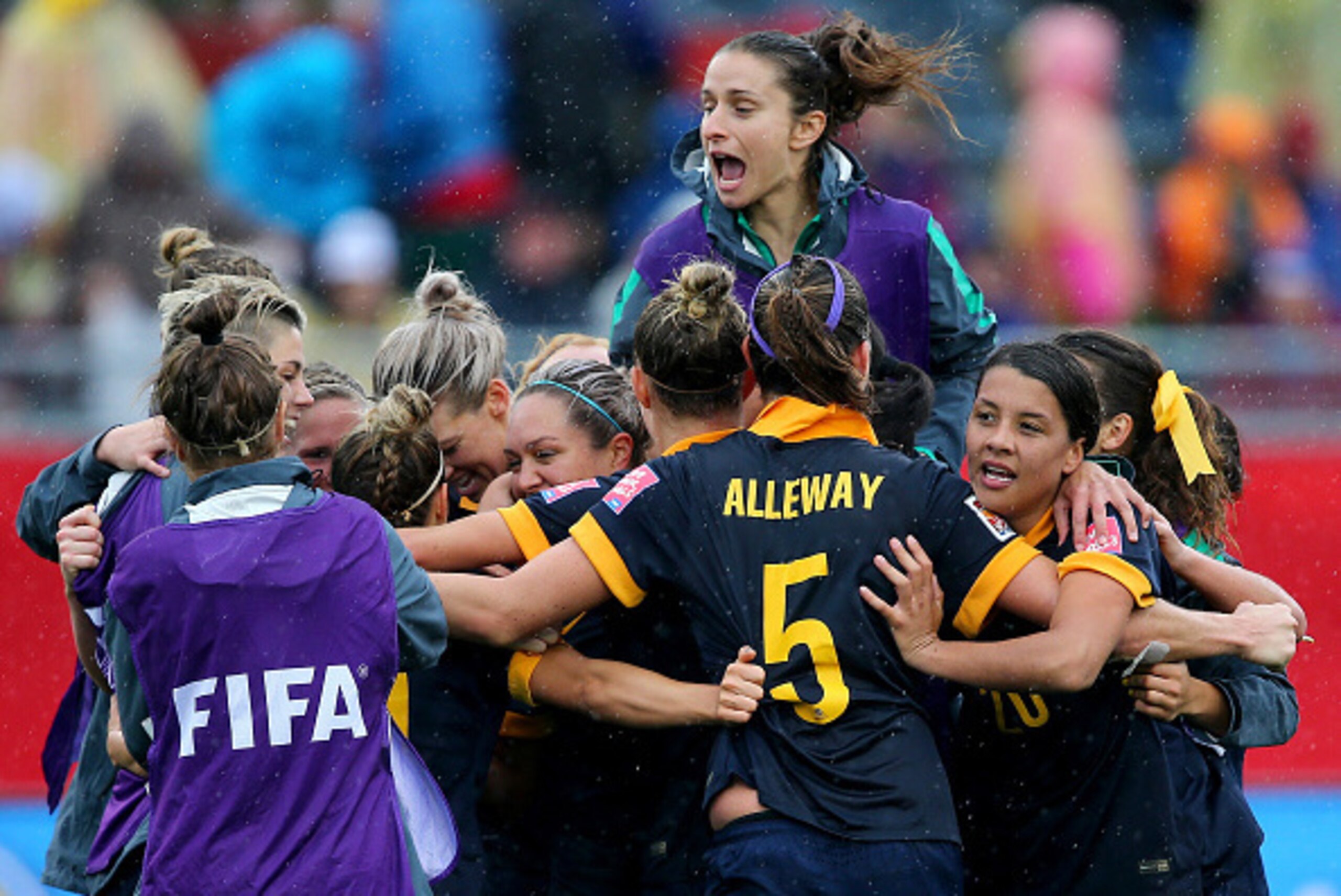 MONCTON, NB - JUNE 21: Australia celebrate the 1-0 win over Brazil during the FIFA Women's World Cup 2015 round of 16 match between Brazil and Australia at Moncton Stadium on June 21, 2015 in Moncton, Canada. (Photo by Elsa/Getty Images) MONCTON, NB - JUNE 21: Australia celebrate the 1-0 win over Brazil during the FIFA Women's World Cup 2015 round of 16 match between Brazil and Australia at Moncton Stadium on June 21, 2015 in Moncton, Canada. (Photo by Elsa/Getty Images)