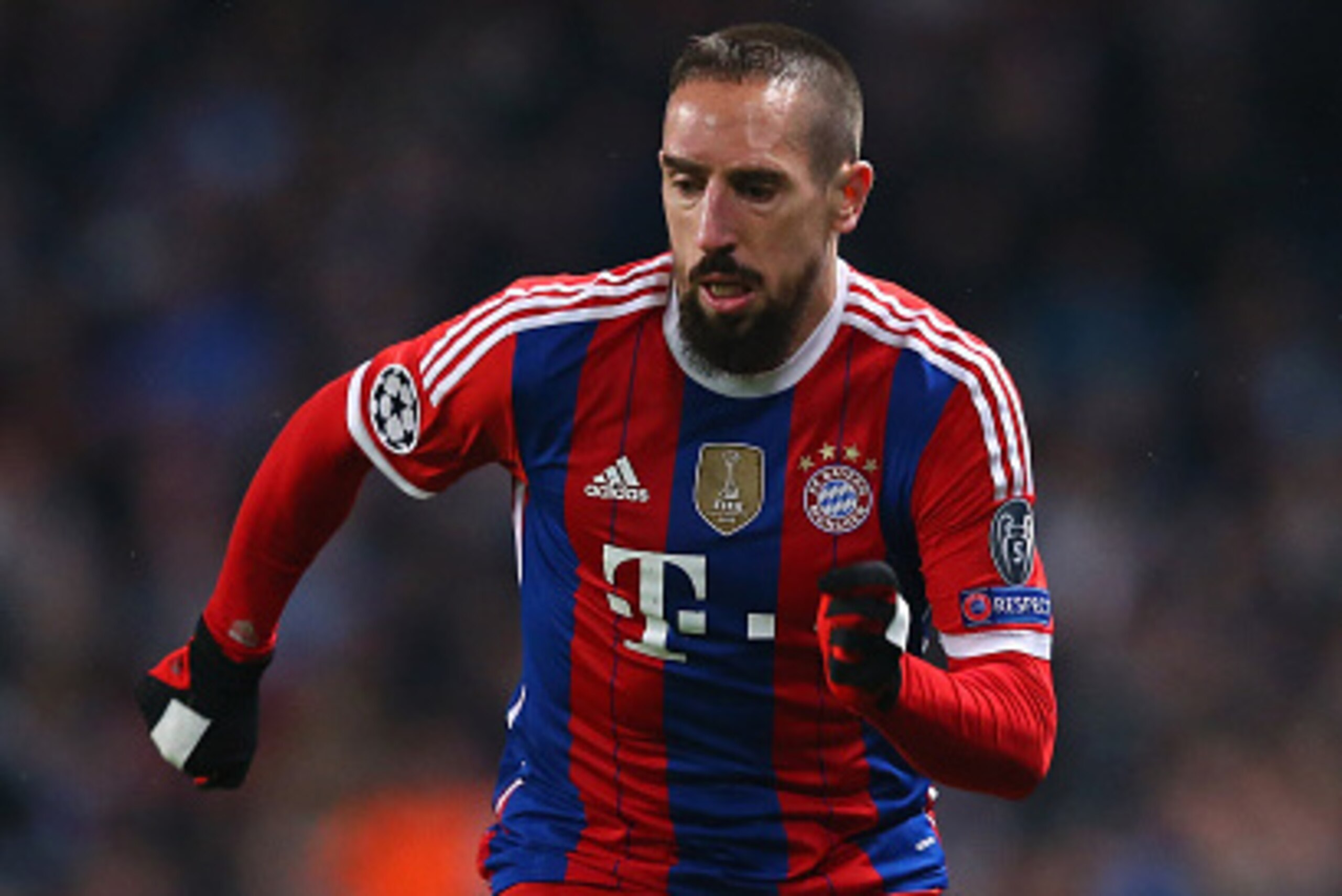 MANCHESTER, ENGLAND - NOVEMBER 25:  Franck Ribery of FC Bayern Munchen during the UEFA Champions League match between Manchester City FC and FC Bayern Munchen at Etihad Stadium on November 25, 2014 in Manchester, United Kingdom.  (Photo by Alex Livesey/Ge