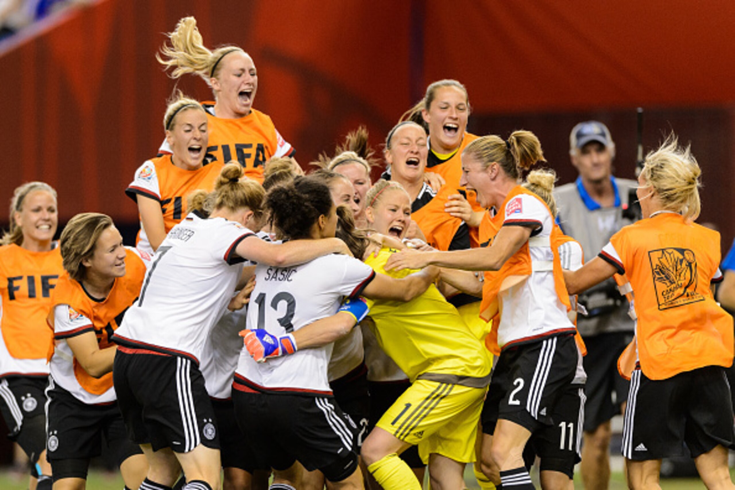 MONTREAL, QC - JUNE 26: Germany celebrates their victory during the 2015 FIFA Women's World Cup quarter final match against France at Olympic Stadium on June 26, 2015 in Montreal, Quebec, Canada. Germany defeated France 5-4 on penalty kicks and move to MONTREAL, QC - JUNE 26: Germany celebrates their victory during the 2015 FIFA Women's World Cup quarter final match against France at Olympic Stadium on June 26, 2015 in Montreal, Quebec, Canada. Germany defeated France 5-4 on penalty kicks and move to