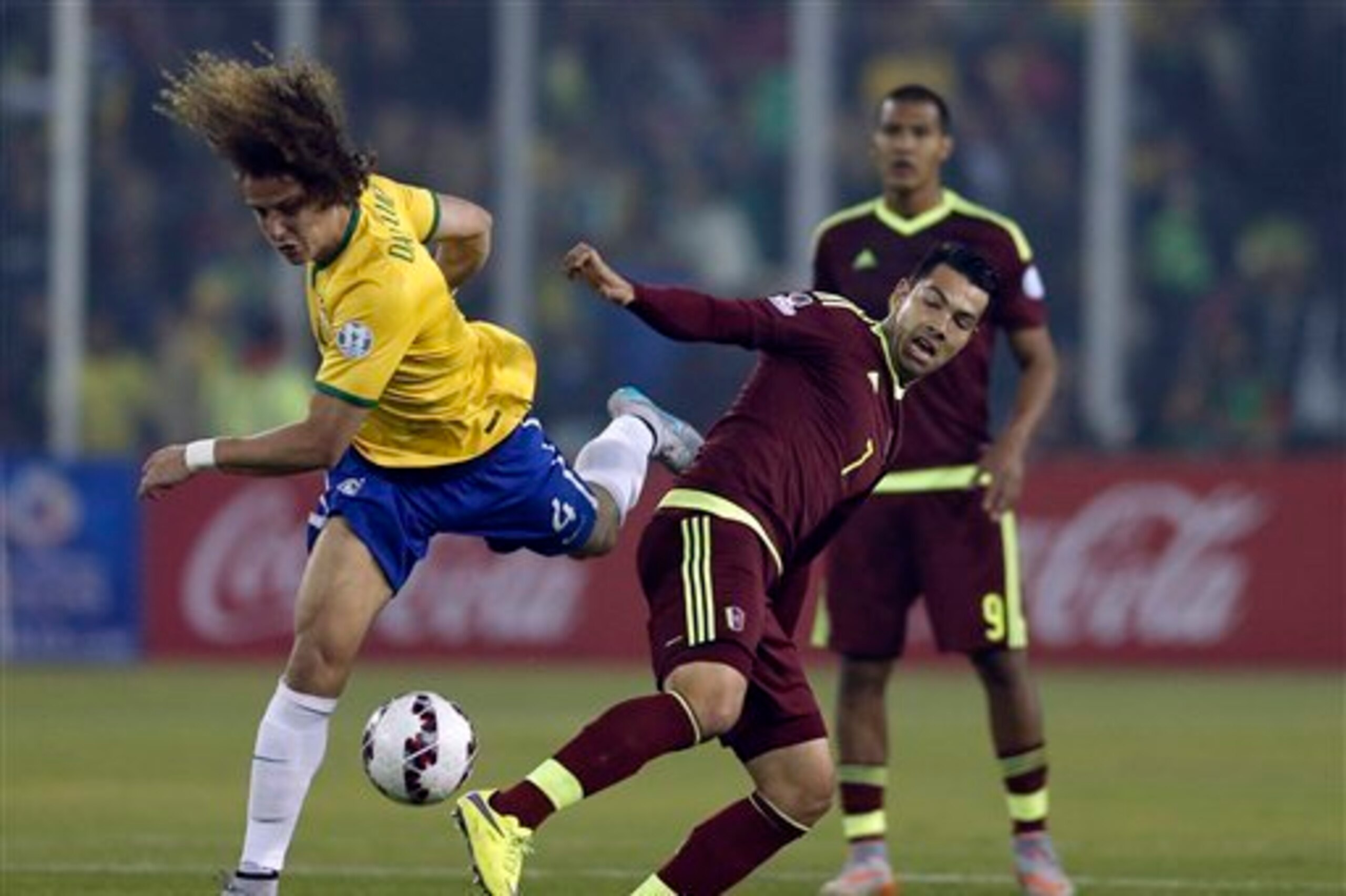 David Luiz was replaced in defence by Thiago Silva following his error against Peru.
