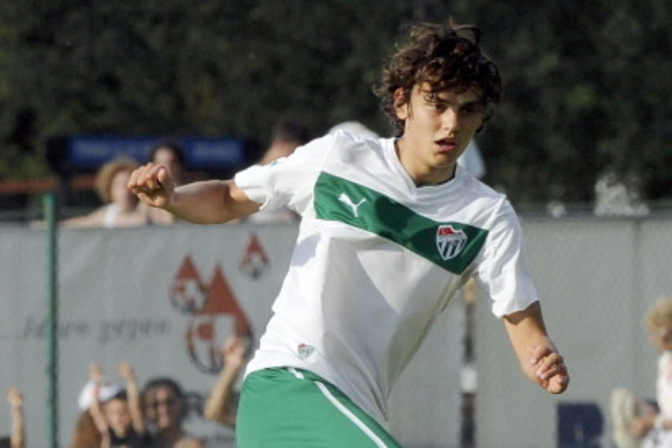 BRUNECK, ITALY - JULY 21:  Enes Unal of Bursaspor Kulubu in action during the pre-season friendly match between AS Roma and Bursaspor Kulubu on July 21, 2013 in Bruneck, Italy.  (Photo by Claudio Villa/Getty Images)