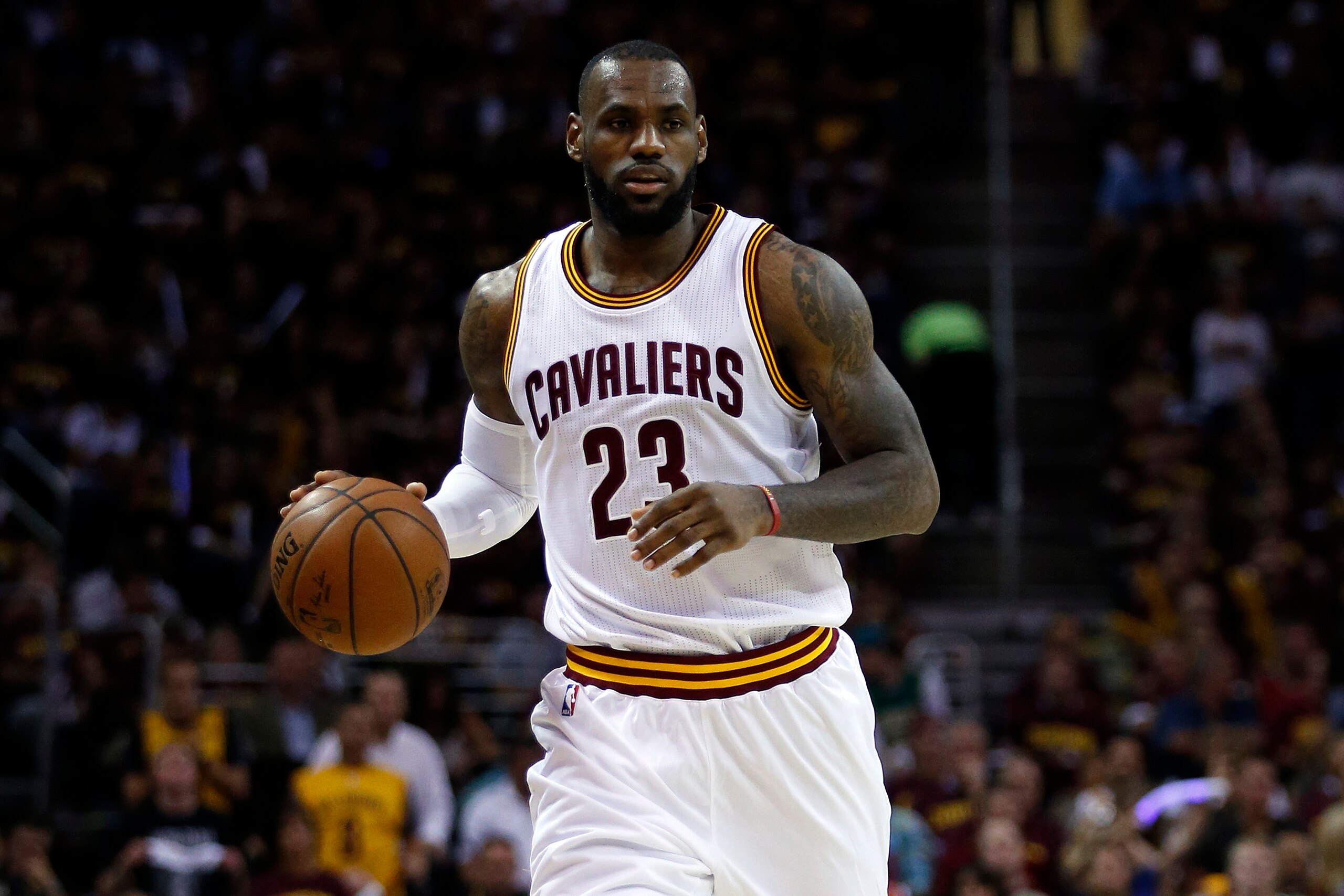 CLEVELAND, OH - JUNE 16:  LeBron James #23 of the Cleveland Cavaliers drives against the Golden State Warriors during Game Six of the 2015 NBA Finals at Quicken Loans Arena on June 16, 2015 in Cleveland, Ohio. NOTE TO USER: User expressly acknowledges and
