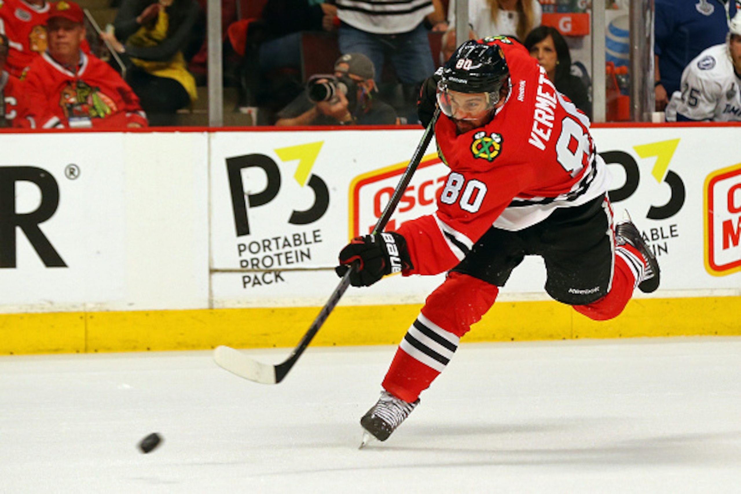 CHICAGO, IL - JUNE 15: Antoine Vermette #80 of the Chicago Blackhawks takes a shot against the Tampa Bay Lightning during Game Six of the 2015 NHL Stanley Cup Final at the United Center on June 15, 2015 in Chicago, Illinois. (Photo by Bruce Bennett/Get CHICAGO, IL - JUNE 15: Antoine Vermette #80 of the Chicago Blackhawks takes a shot against the Tampa Bay Lightning during Game Six of the 2015 NHL Stanley Cup Final at the United Center on June 15, 2015 in Chicago, Illinois. (Photo by Bruce Bennett/Get