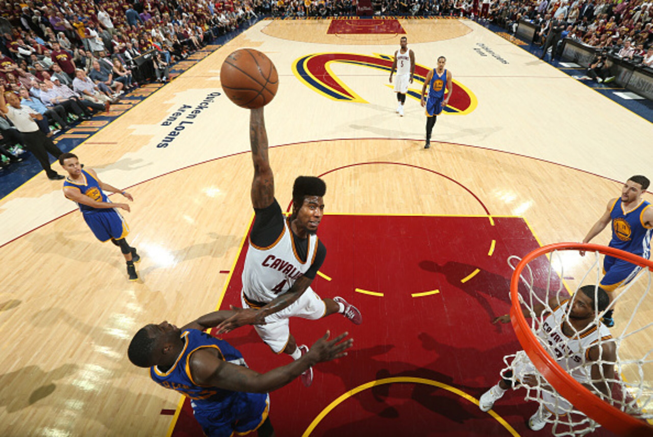 CLEVELAND, OH - JUNE 16:  Iman Shumpert #4 of the Cleveland Cavaliers goes up to shoot during Game Six of the 2015 NBA Finals at The Quicken Loans Arena on June 16, 2015 in Cleveland, Ohio. NOTE TO USER: User expressly acknowledges and agrees that, by dow