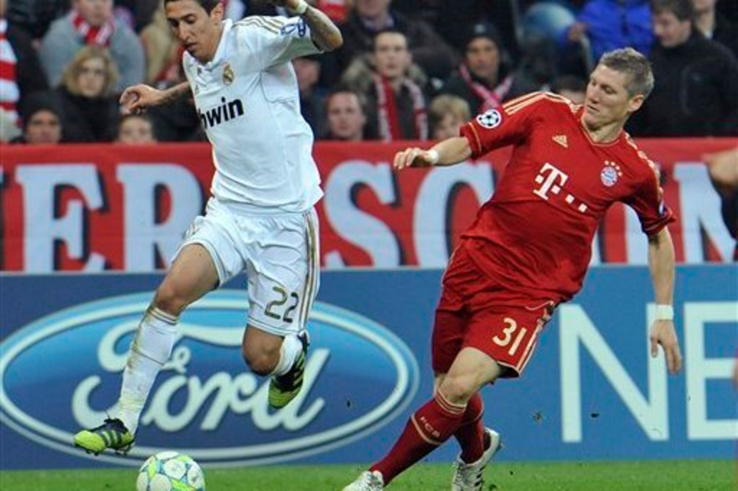 Schweinsteiger and Di Maria have met many times. Schweinsteiger and Di Maria have met many times.
