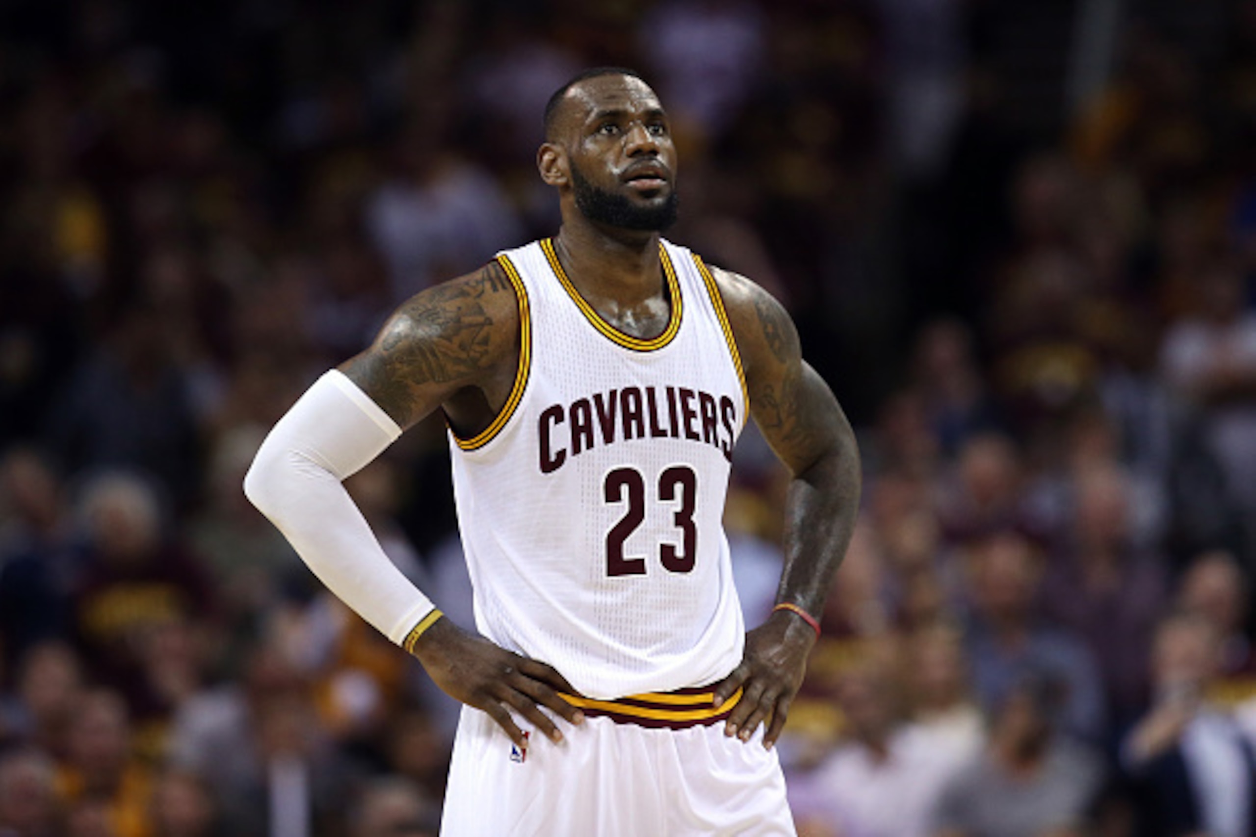CLEVELAND, OH - JUNE 16:  LeBron James #23 of the Cleveland Cavaliers reacts against the Golden State Warriors during Game Six of the 2015 NBA Finals at Quicken Loans Arena on June 16, 2015 in Cleveland, Ohio. NOTE TO USER: User expressly acknowledges and