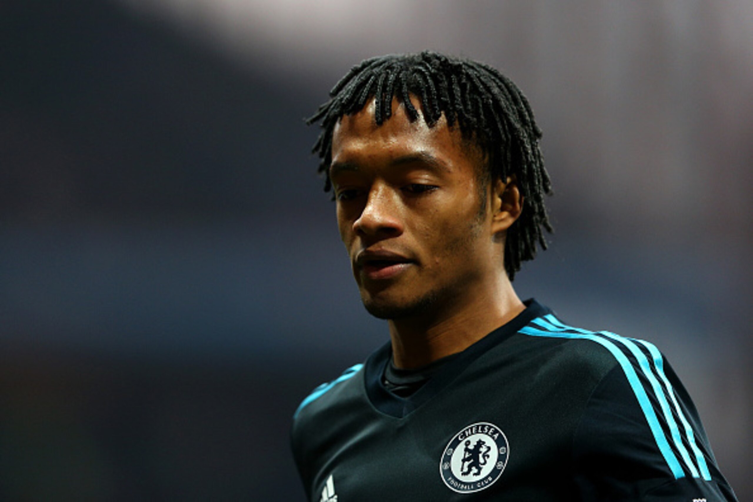 BIRMINGHAM, ENGLAND - FEBRUARY 07: Juan Cuadrado of Chelsea looks on during the Barclays Premier League match between Aston Villa and Chelsea at Villa Park on February 7, 2015 in Birmingham, England. (Photo by Clive Mason/Getty Images) BIRMINGHAM, ENGLAND - FEBRUARY 07: Juan Cuadrado of Chelsea looks on during the Barclays Premier League match between Aston Villa and Chelsea at Villa Park on February 7, 2015 in Birmingham, England. (Photo by Clive Mason/Getty Images)