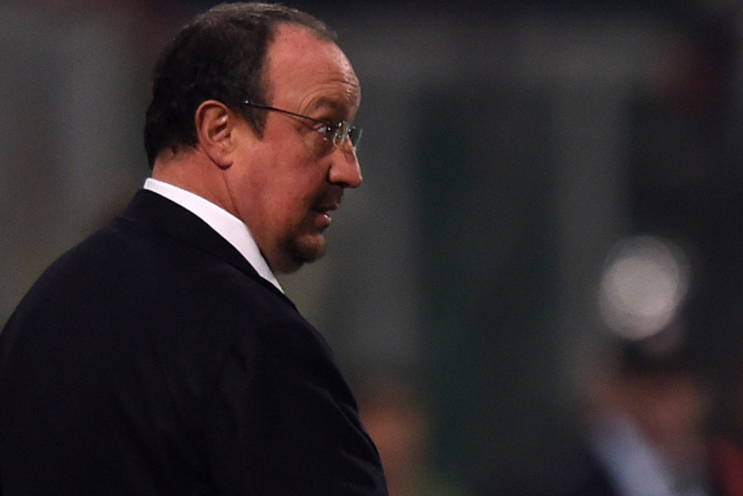PALERMO, ITALY - FEBRUARY 14:  Head coach Rafa Benitez of Napoli issues instructions during the Serie A match between US Citta di Palermo and SSC Napoli at Stadio Renzo Barbera on February 14, 2015 in Palermo, Italy.  (Photo by Tullio M. Puglia/Getty Imag