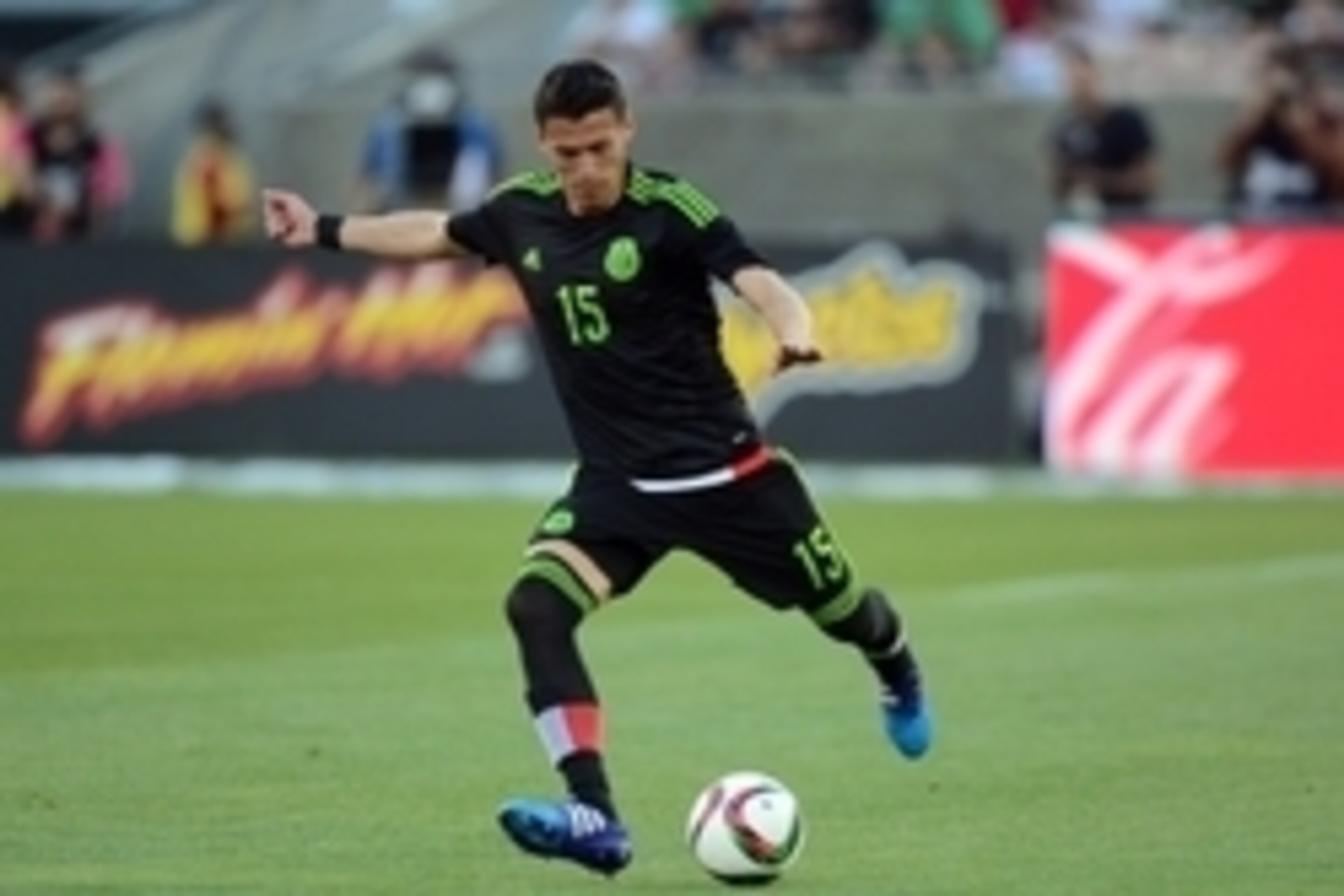 Mar 28, 2015; Los Angeles, CA, USA; Mexico defender Hector Moreno (15) kicks the ball against Ecuador at Los Angeles Memorial Coliseum. Mexico won 1-0. Mandatory Credit: Joe Camporeale-USA TODAY Sports Mar 28, 2015; Los Angeles, CA, USA; Mexico defender Hector Moreno (15) kicks the ball against Ecuador at Los Angeles Memorial Coliseum. Mexico won 1-0. Mandatory Credit: Joe Camporeale-USA TODAY Sports