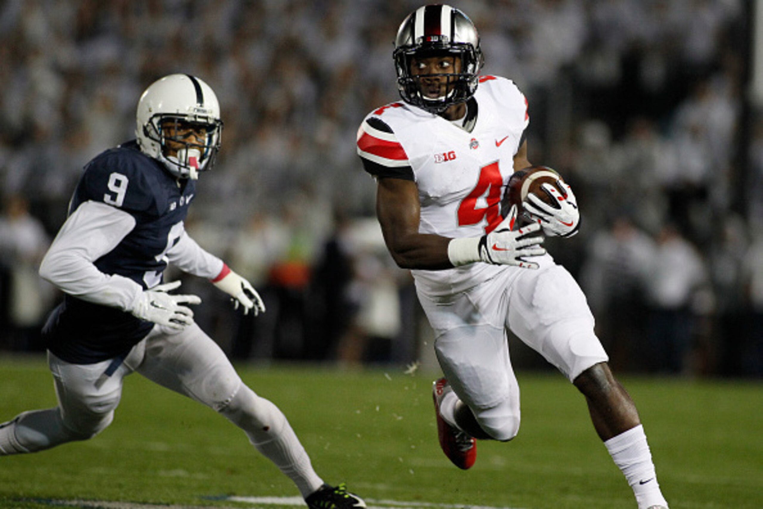 STATE COLLEGE, PA - OCTOBER 25:  Curtis Samuel #4 of the Ohio State Buckeyes rushes during the game against the Penn State Nittany Lions on October 25, 2014 at Beaver Stadium in State College, Pennsylvania.  (Photo by Justin K. Aller/Getty Images)