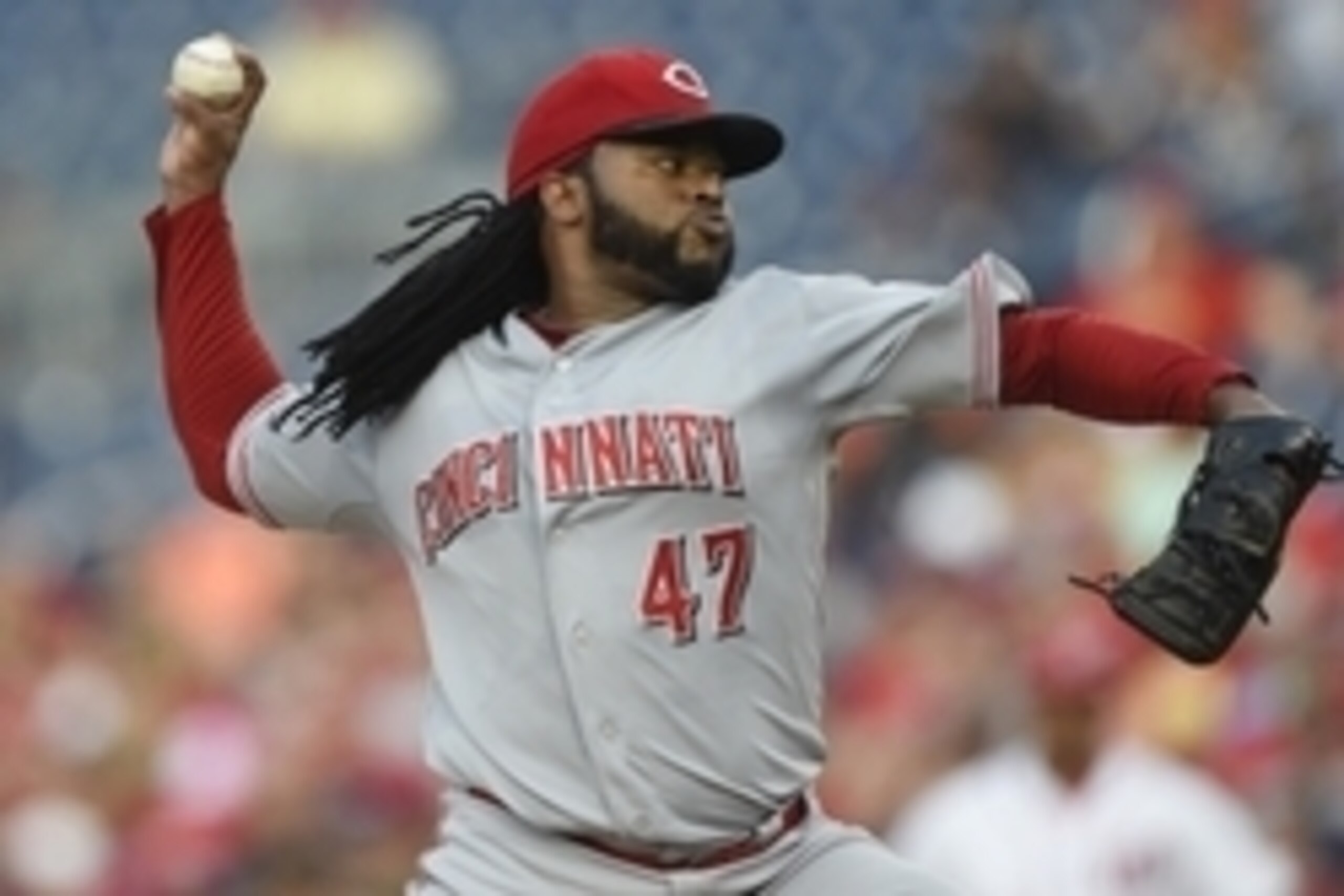 Jul 7, 2015; Washington, DC, USA; Cincinnati Reds starting pitcher Johnny Cueto (47) pitches during the first inning against the Washington Nationals at Nationals Park. Mandatory Credit: Tommy Gilligan-USA TODAY Sports Jul 7, 2015; Washington, DC, USA; Cincinnati Reds starting pitcher Johnny Cueto (47) pitches during the first inning against the Washington Nationals at Nationals Park. Mandatory Credit: Tommy Gilligan-USA TODAY Sports